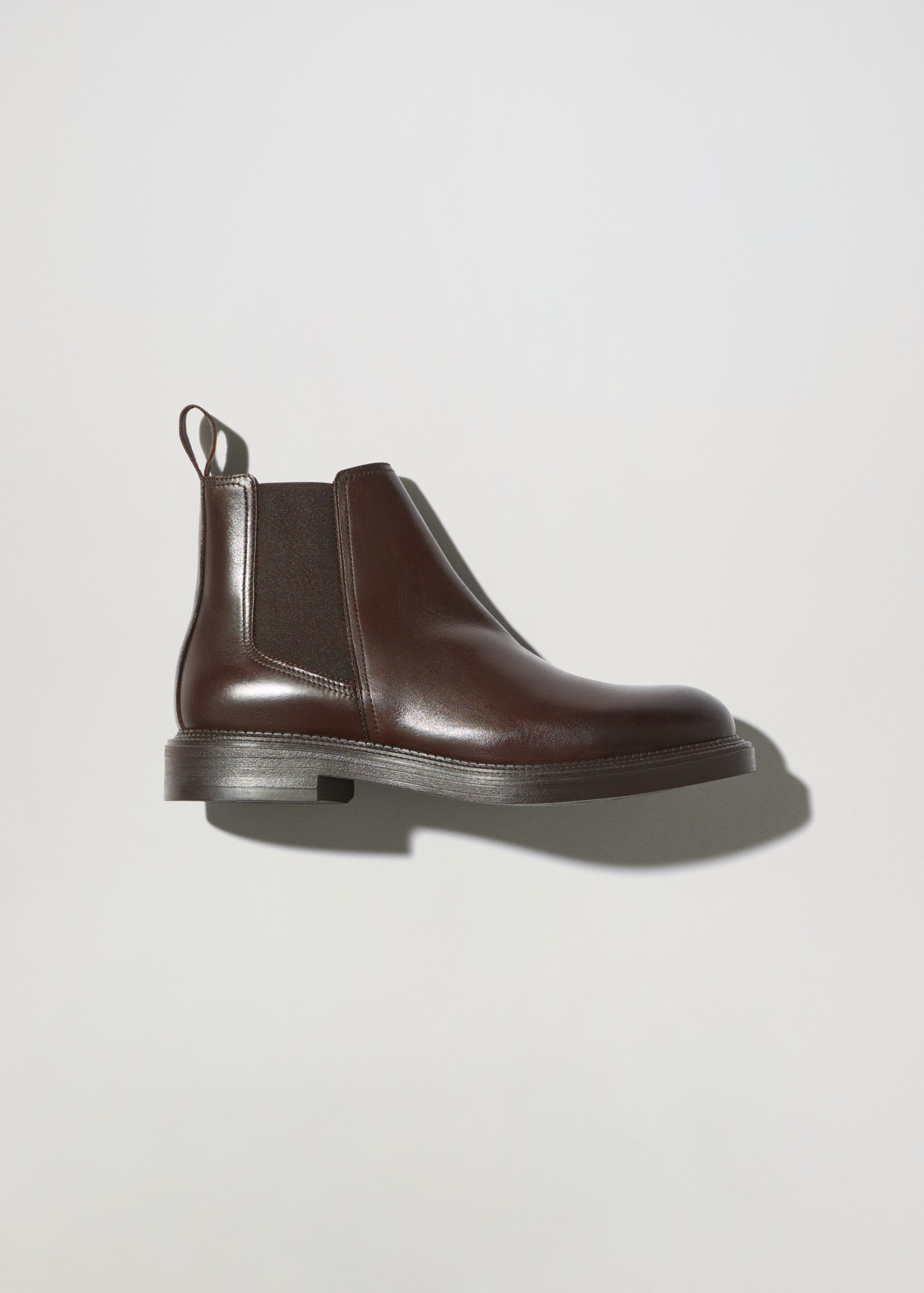 Leather Chelsea ankle boots - Article without model