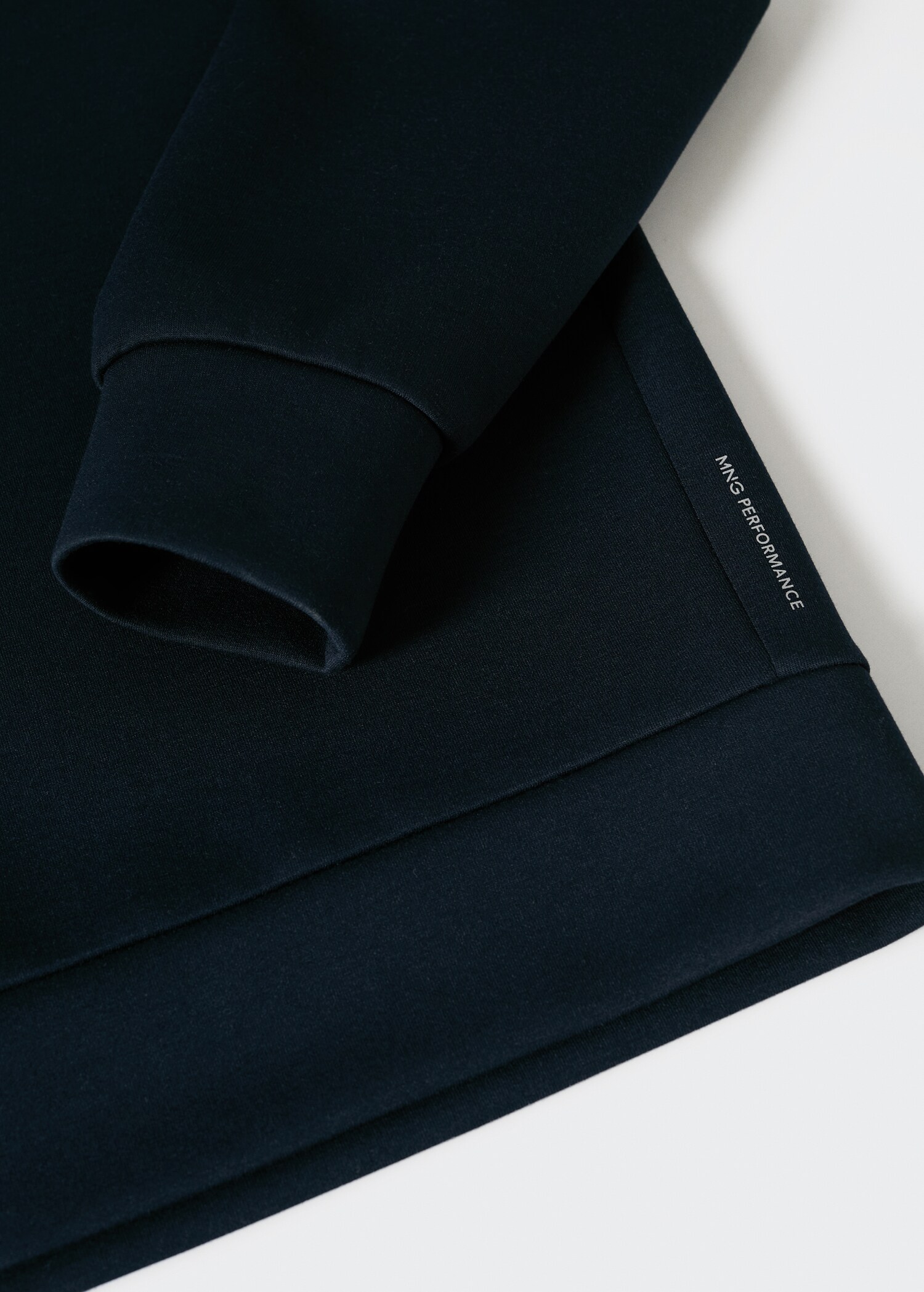 Hooded breathable sweatshirt - Details of the article 8