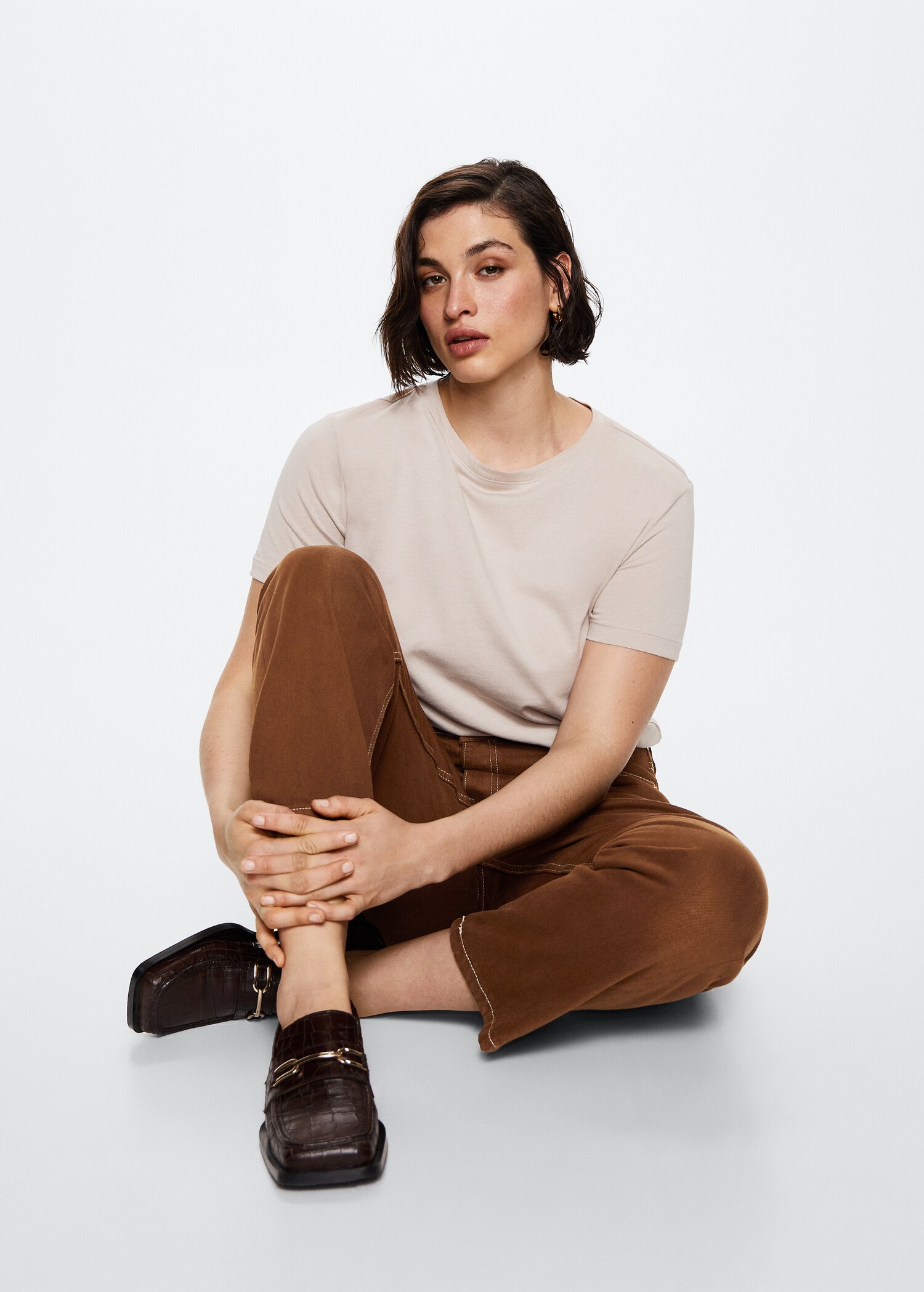 High-waist cropped straight jeans - Details of the article 4