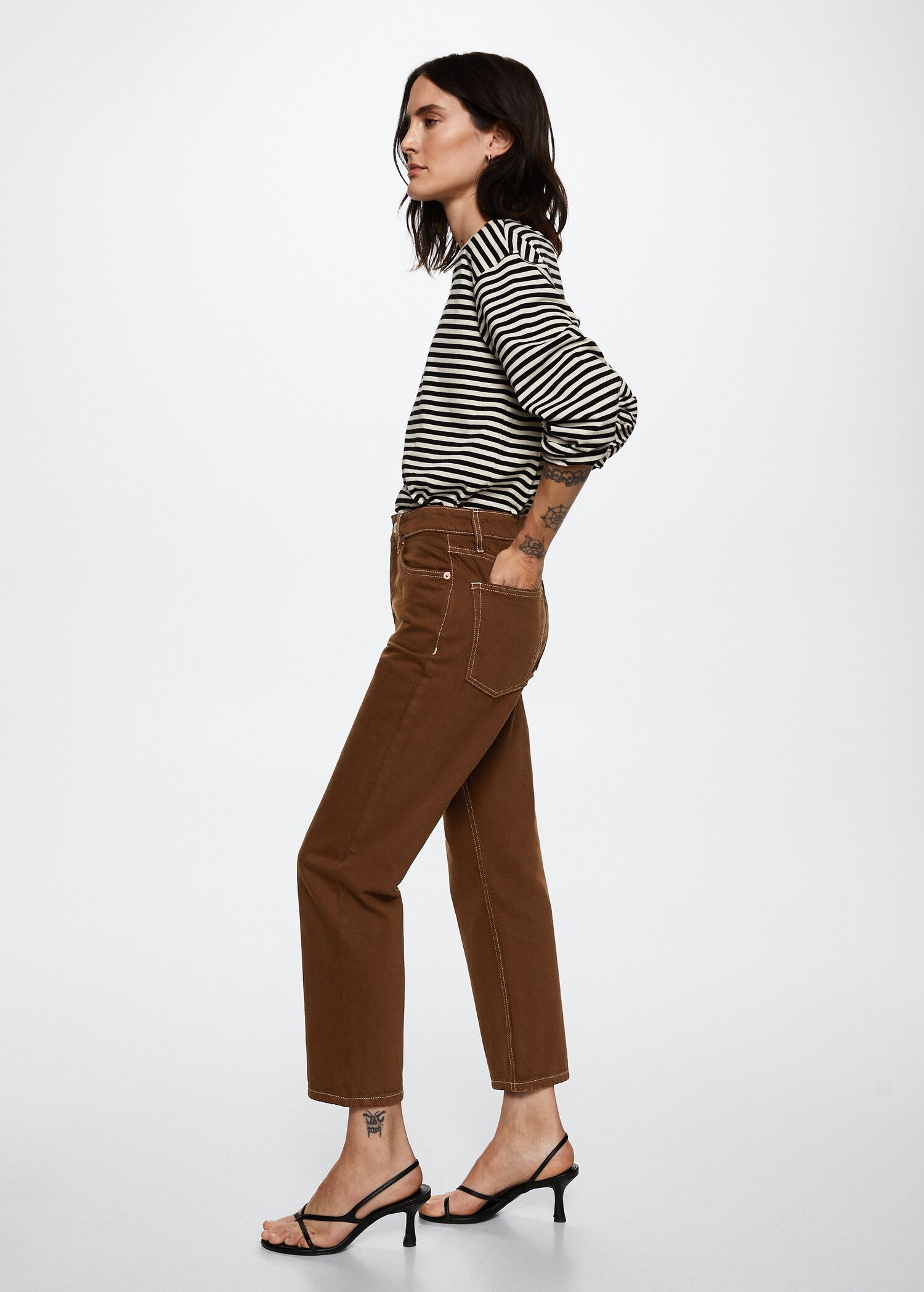 High-waist cropped straight jeans - Details of the article 6