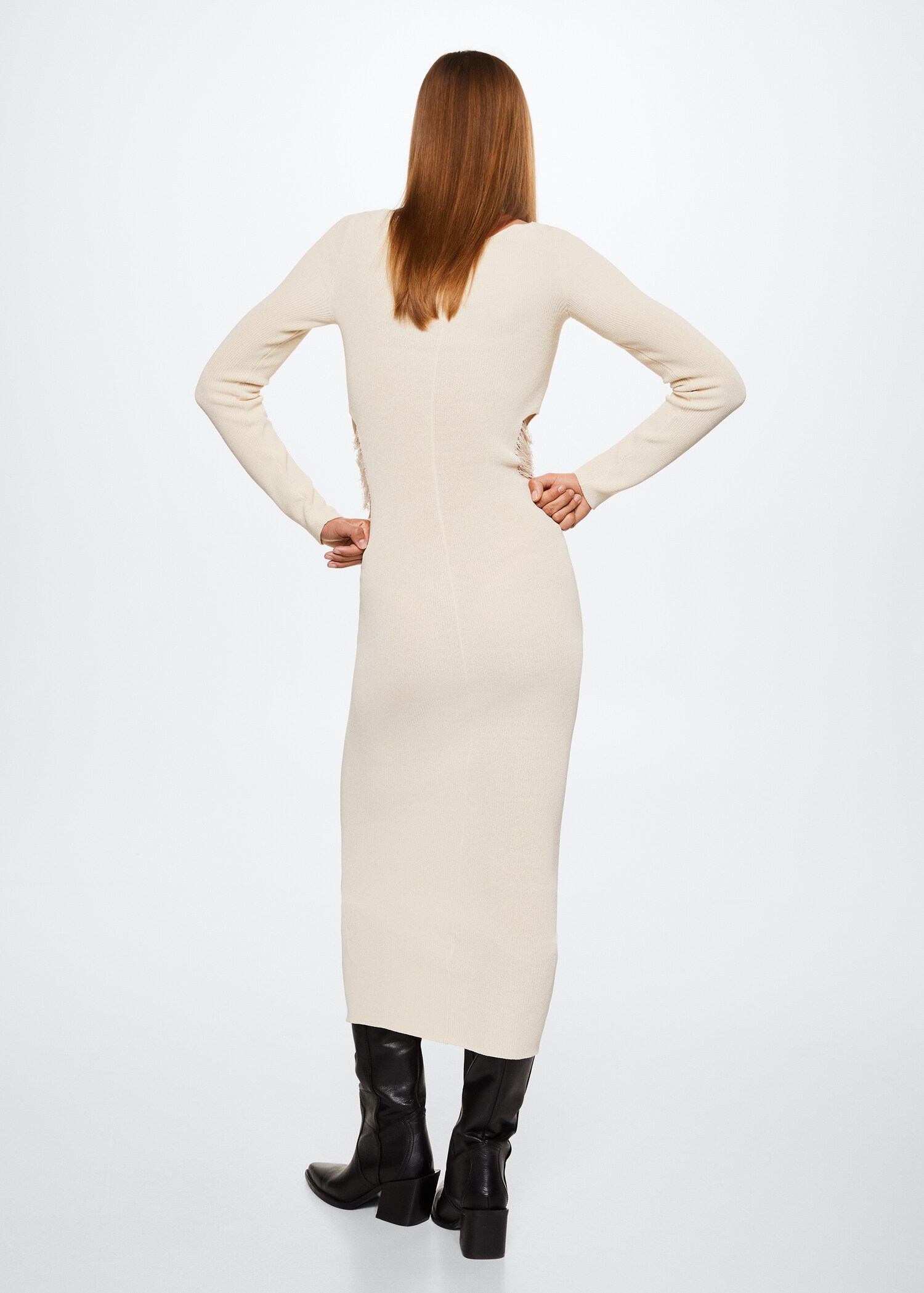 Strickkleid mit Schlitzen - Rückseite des Artikels