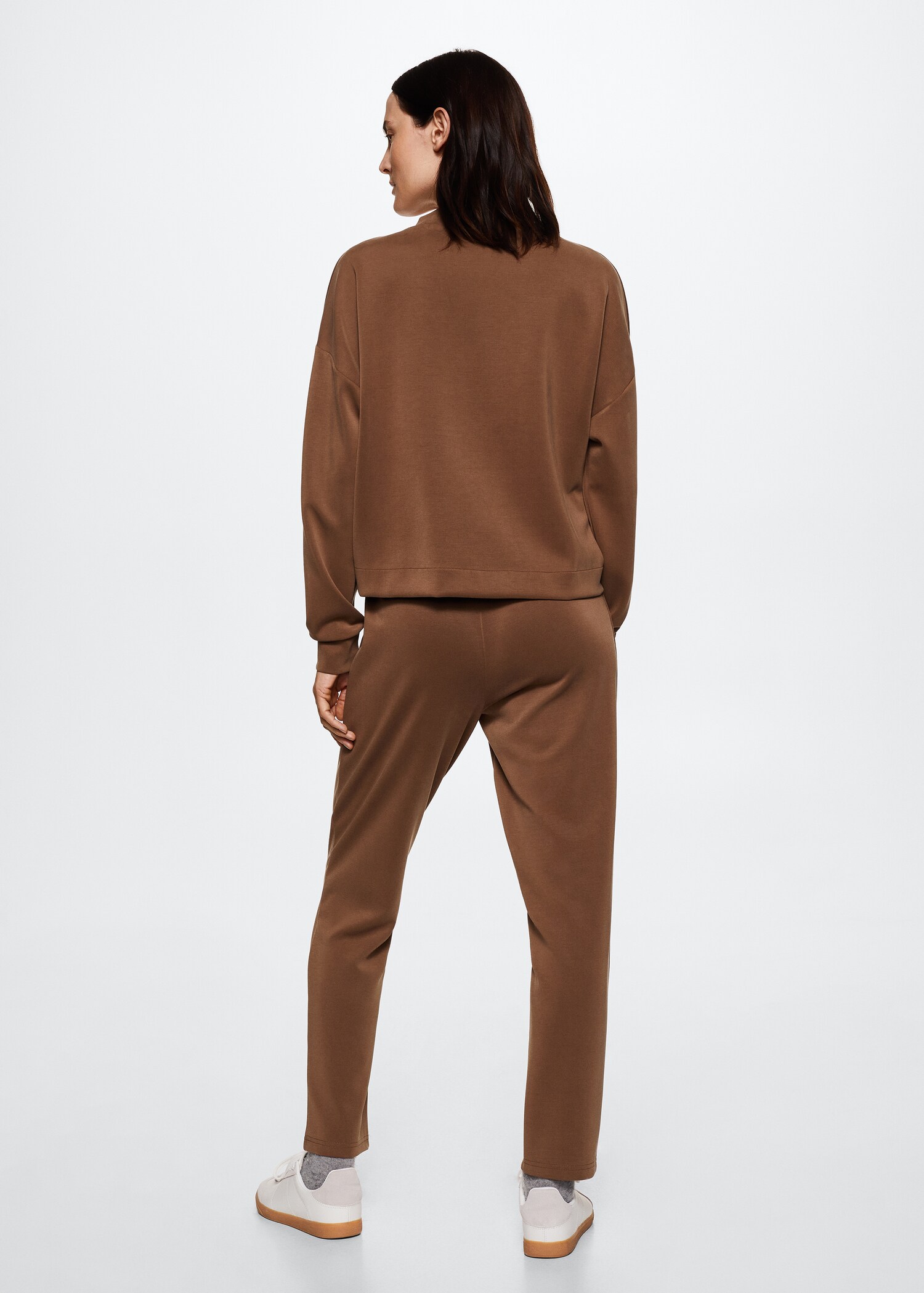 Pantalón jogger bolsillos - Reverso del artículo