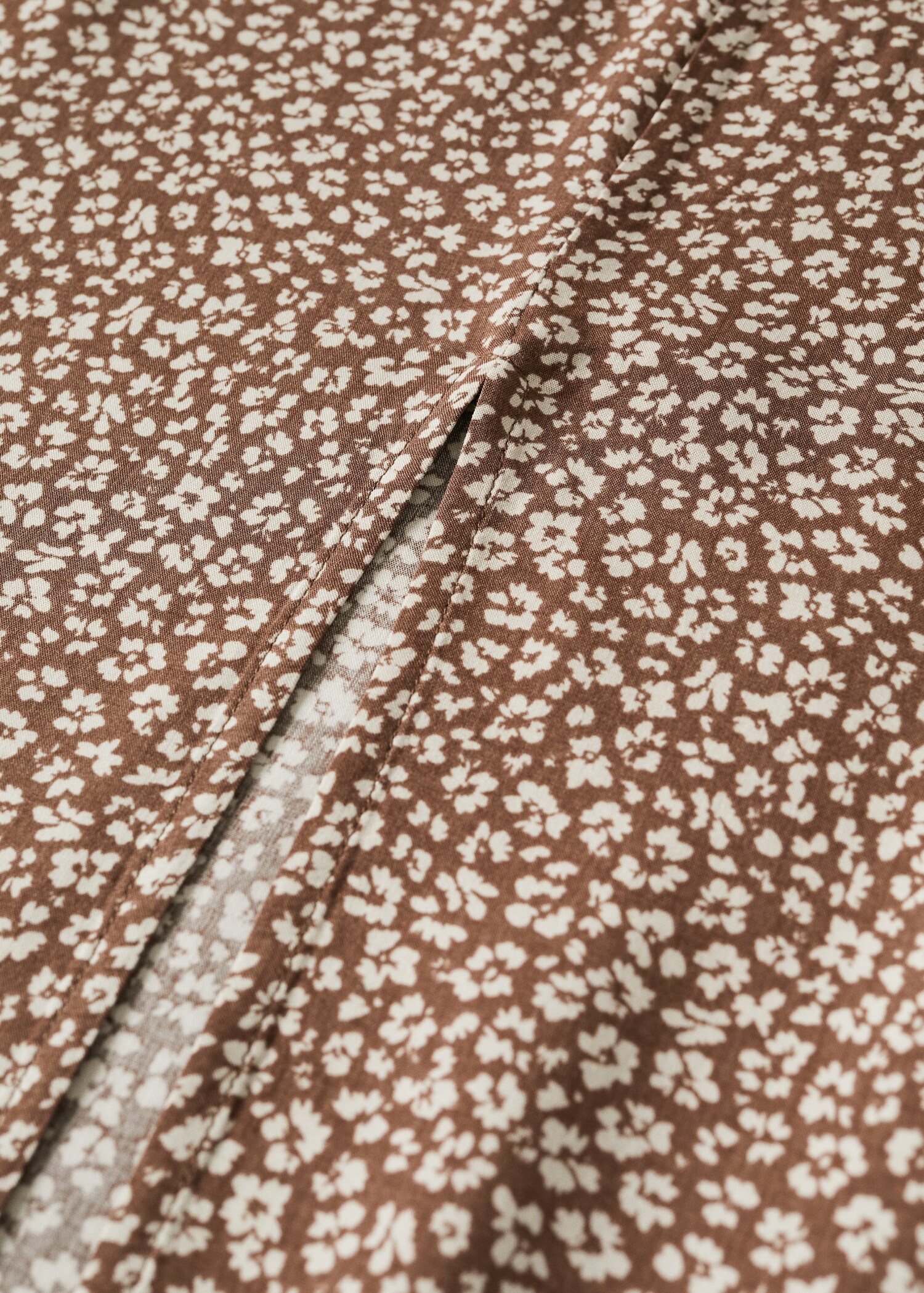 Midirok met split - Detail van het artikel 8