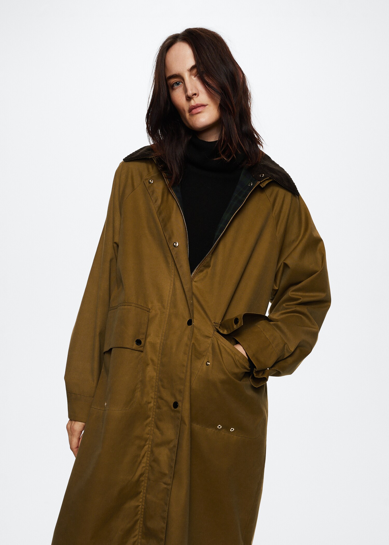 Parka mit abnehmbarer Kapuze - Mittlere Ansicht