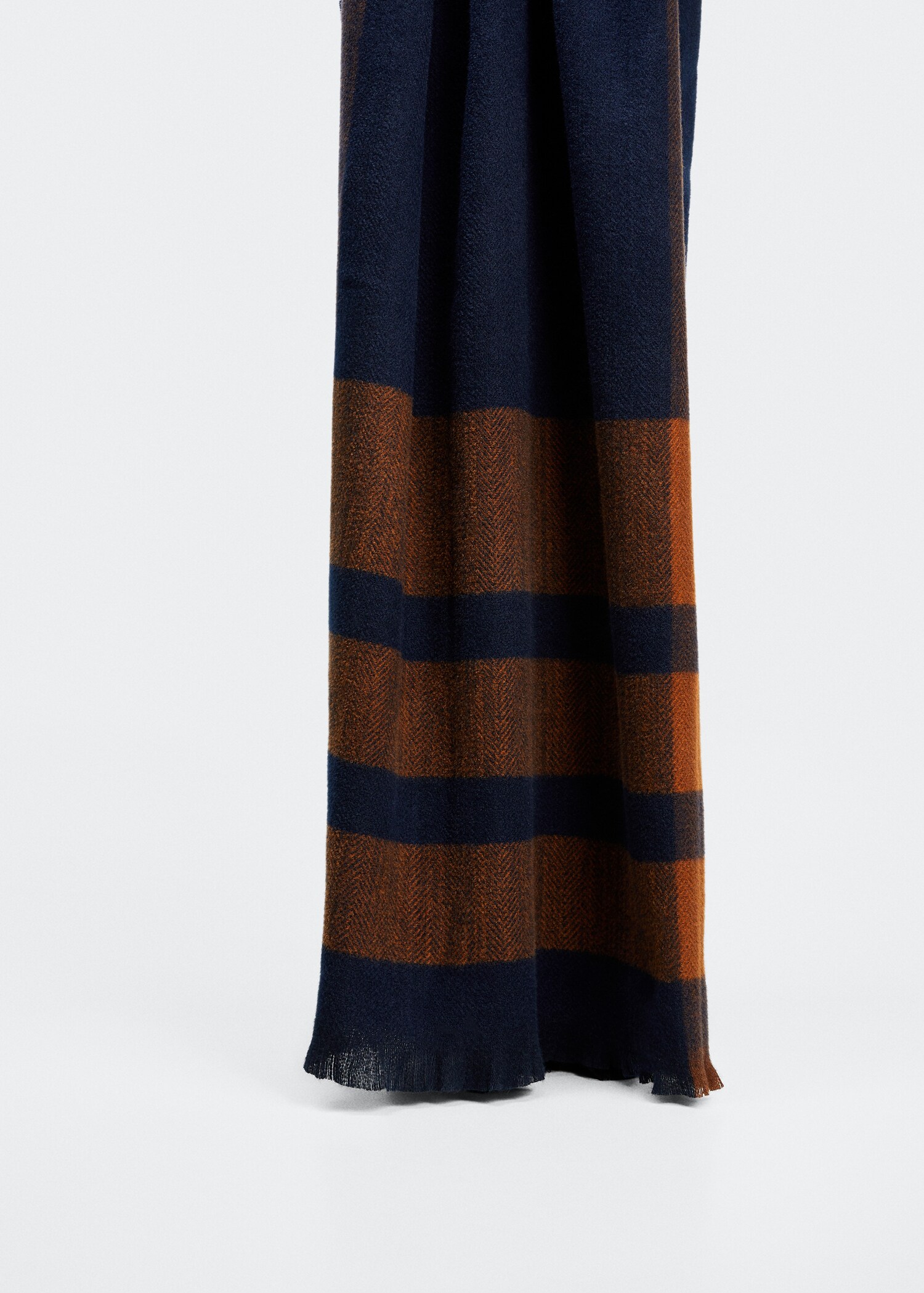 Striped scarf - Details of the article 1