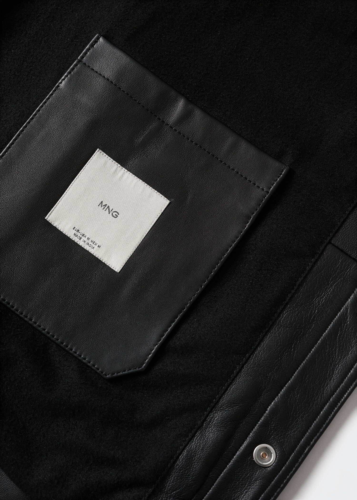 Sobrecamisa de pele - Pormenor do artigo 8