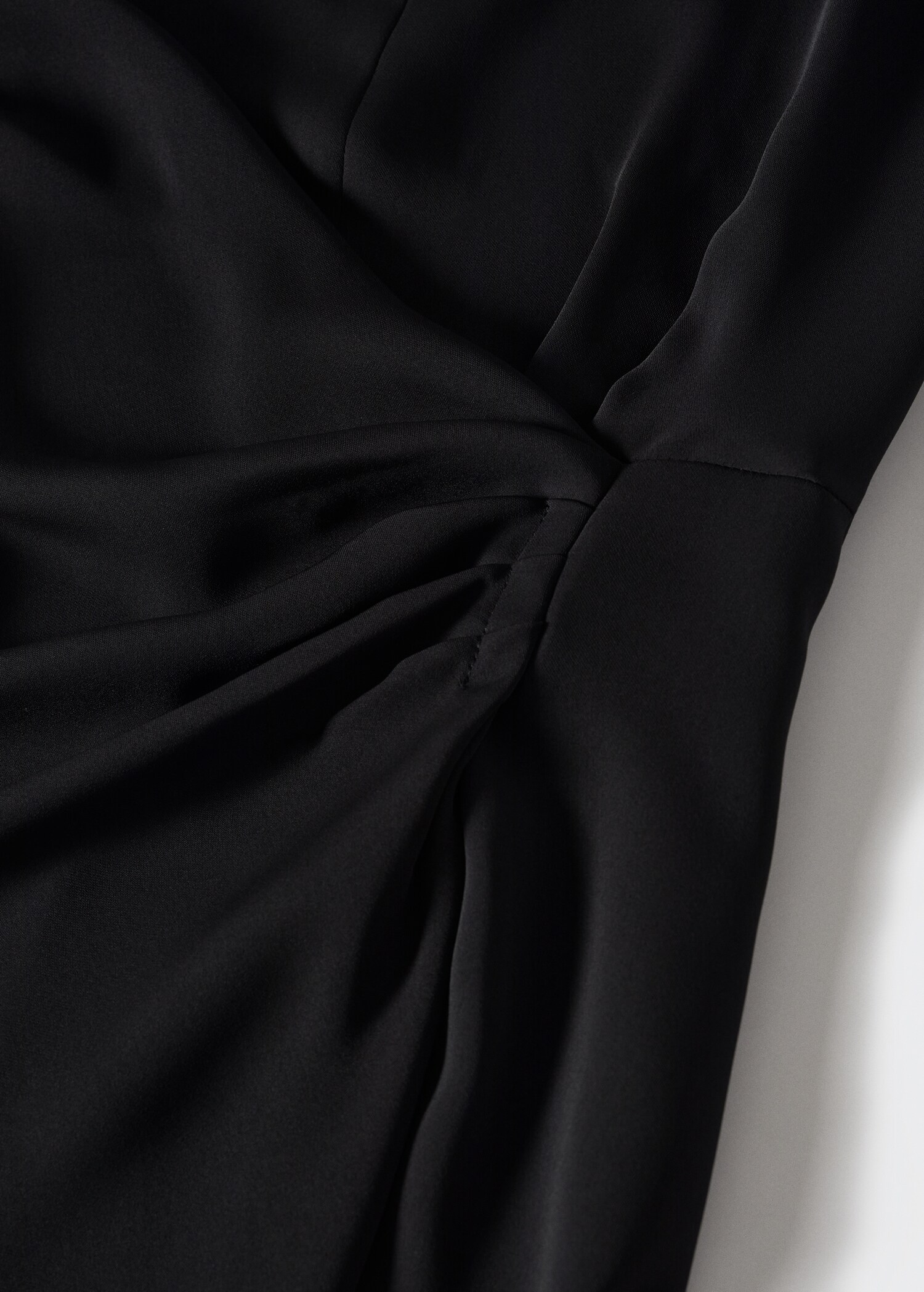 Draped detail dress - Details of the article 8