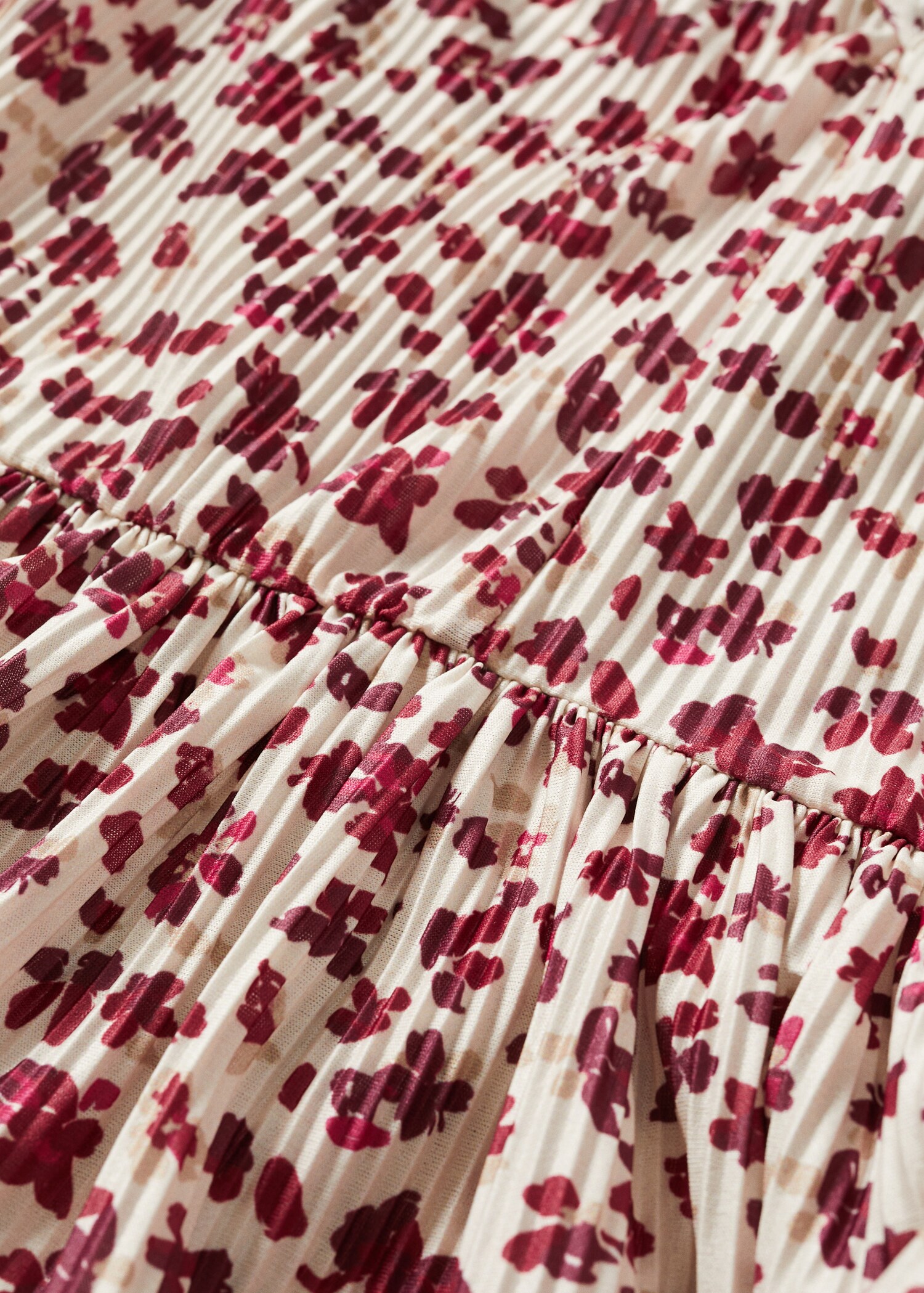 Printed pleated blouse - Details of the article 8