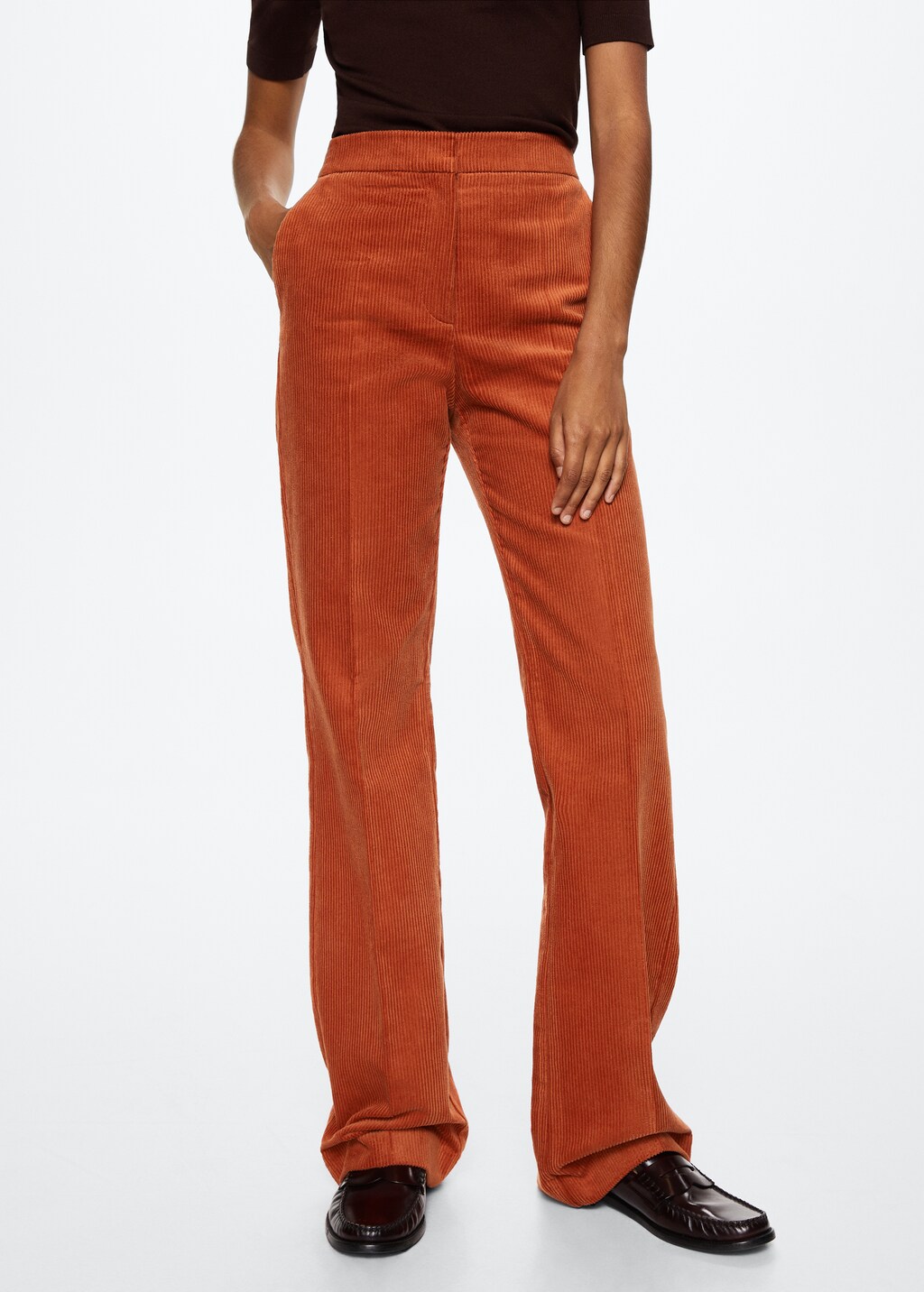 Pantalon pana acampanado best sale