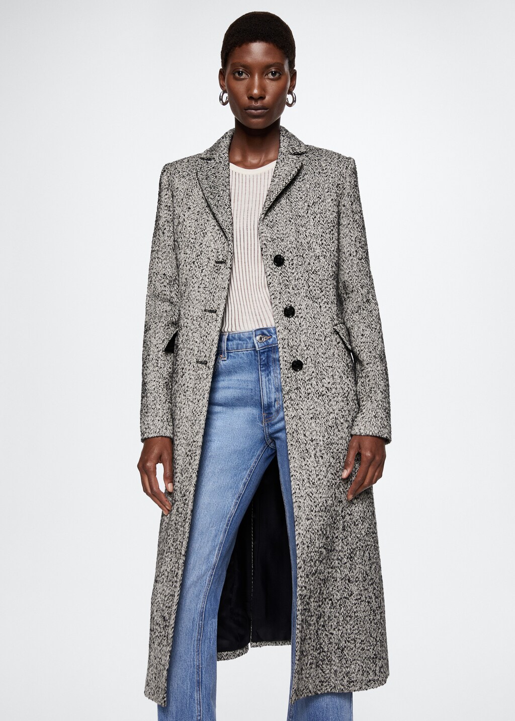 Fitted coat with buttons Women MANGO OUTLET Czech Republic