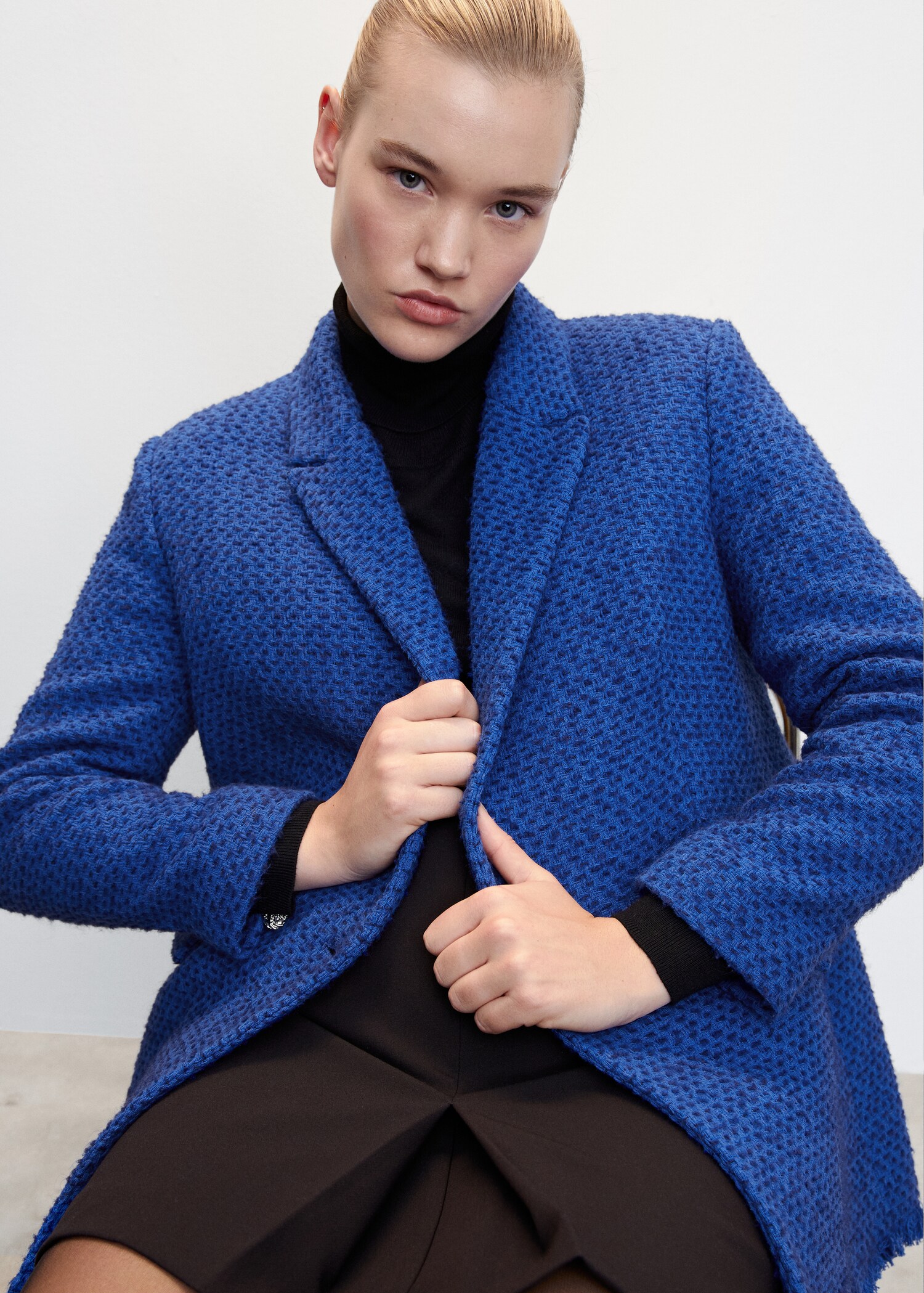Tweed-Blazer mit Schmuckknöpfen - Detail des Artikels 4