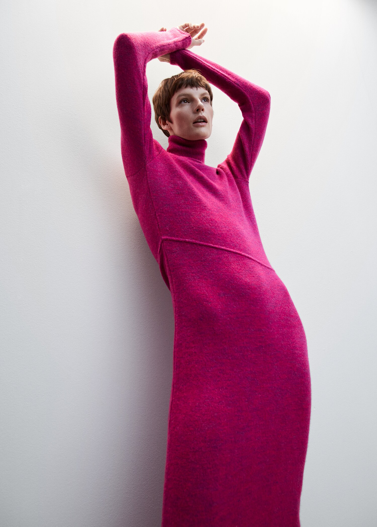 Strickkleid mit Rollkragen - Detail des Artikels 2