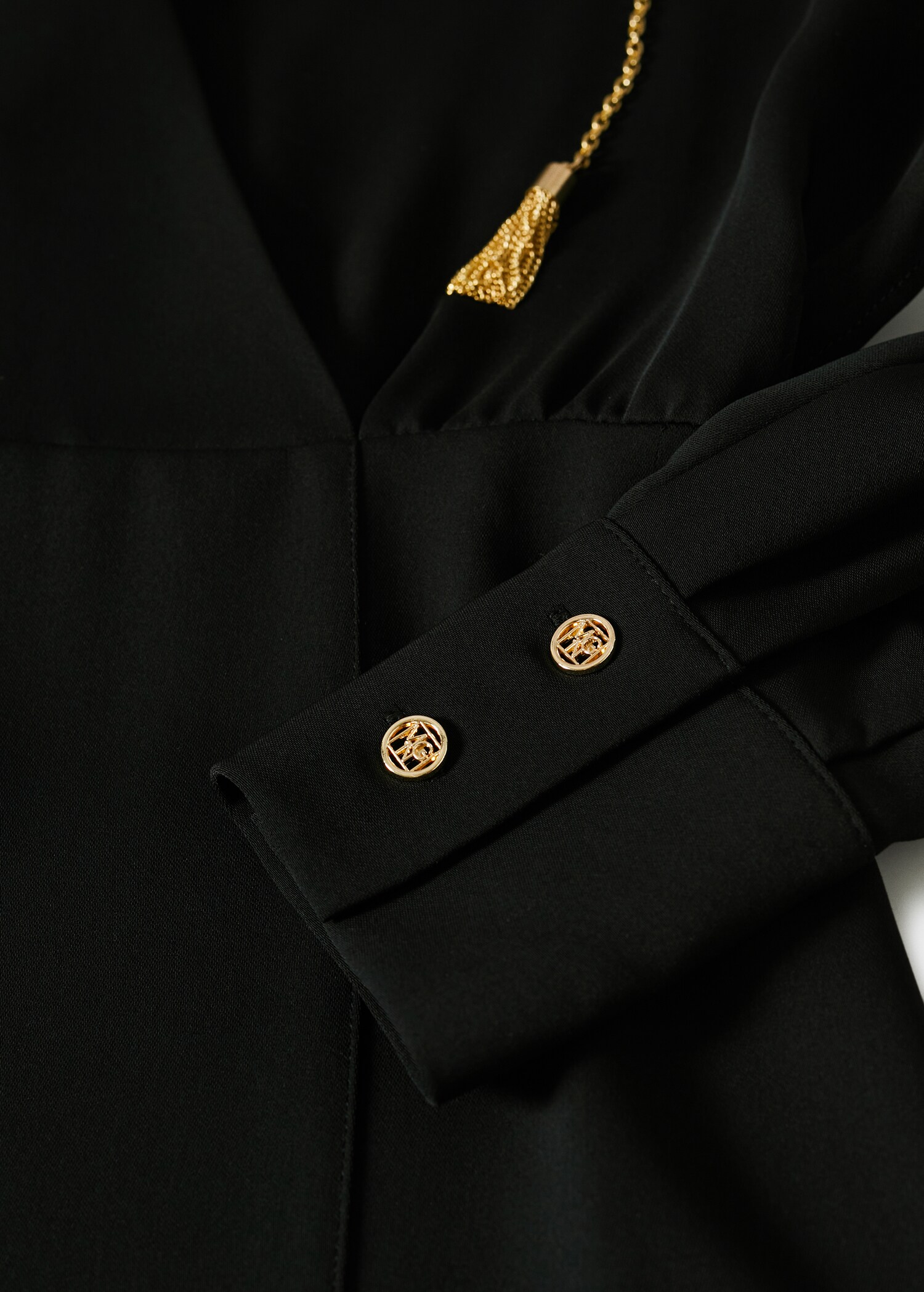 Chain detail dress - Details of the article 8