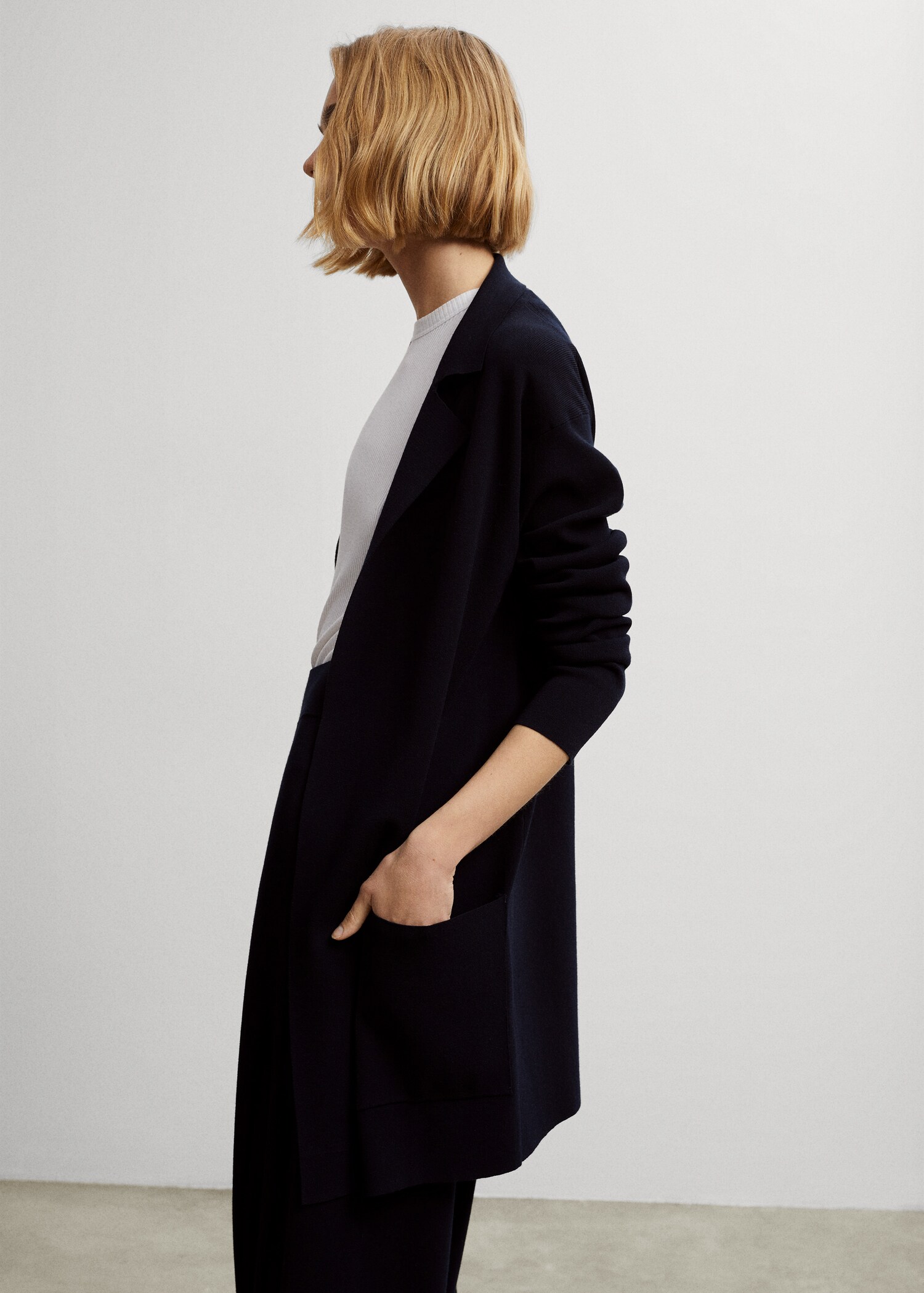 Cardigan long en maille compacte - Détail de l'article 1