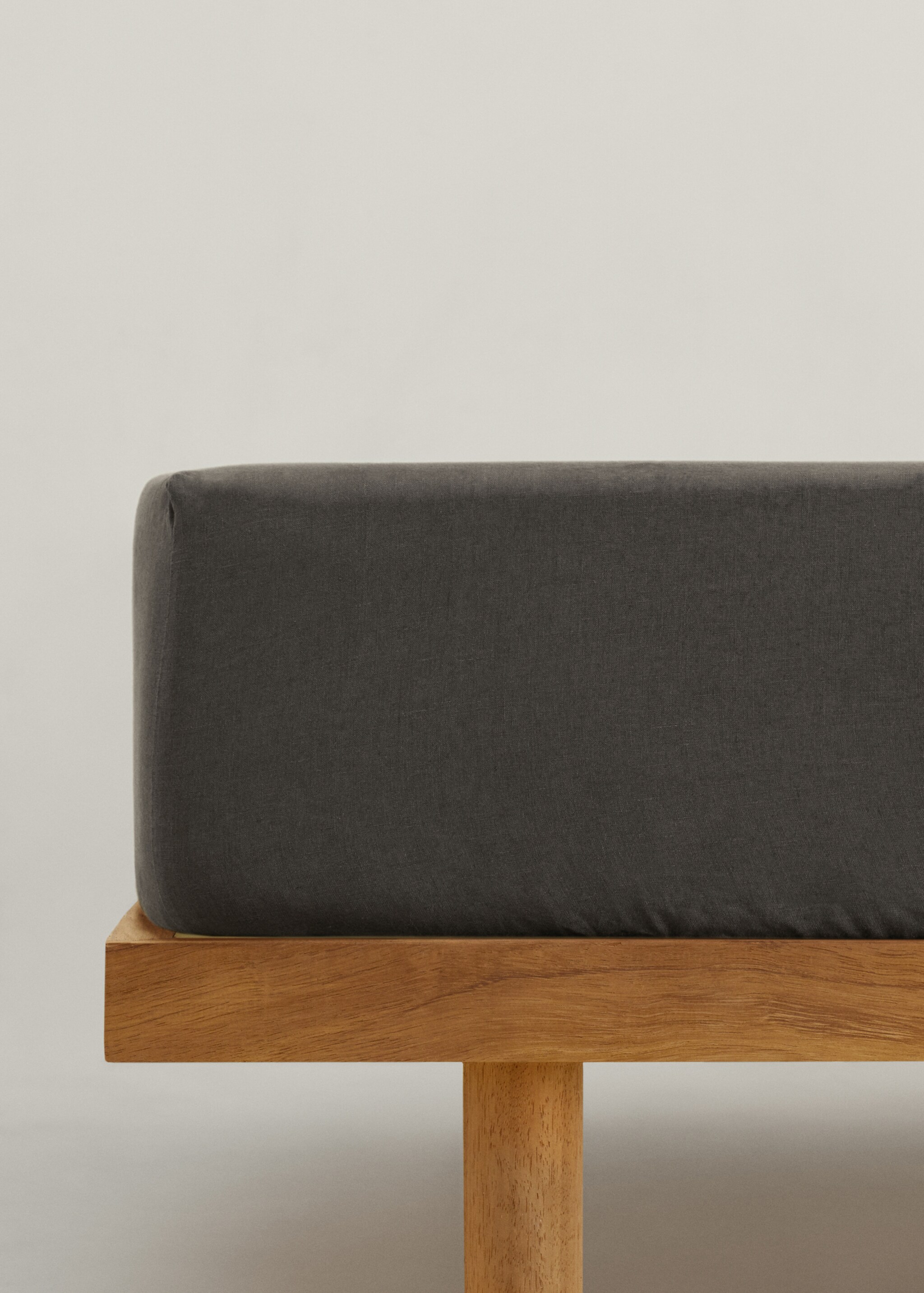 Cearceaf cu elastic in 100% 90x200x30cm - Articol fără model