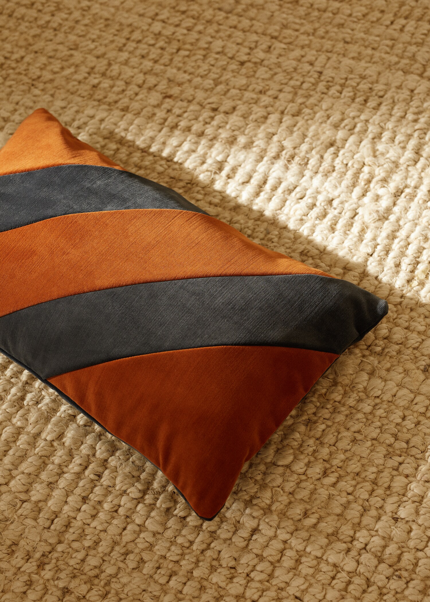 Striped cushion cover 30x50 - Details of the article 8