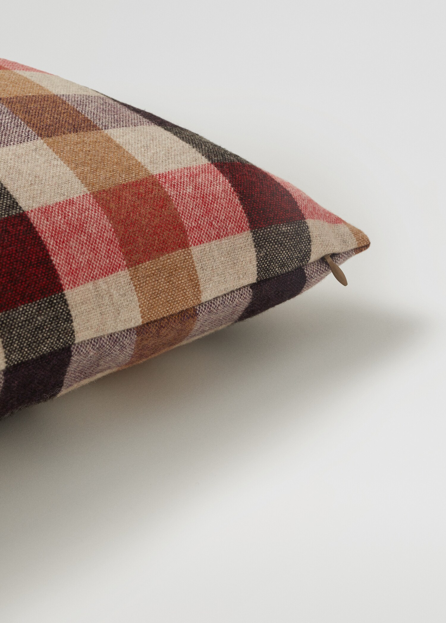 Check wool cushion cover 40x60cm - Details of the article 2