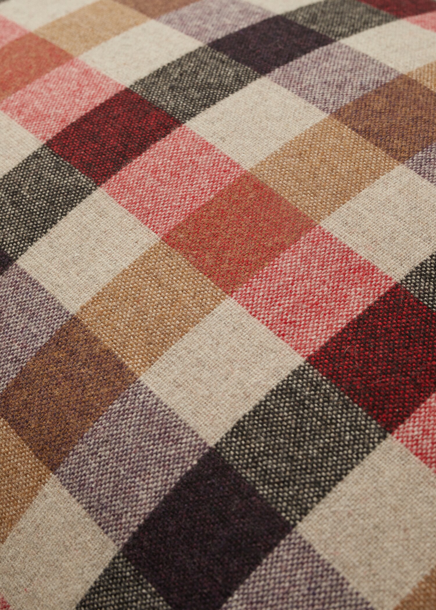 Check wool cushion cover 40x60cm - Details of the article 5