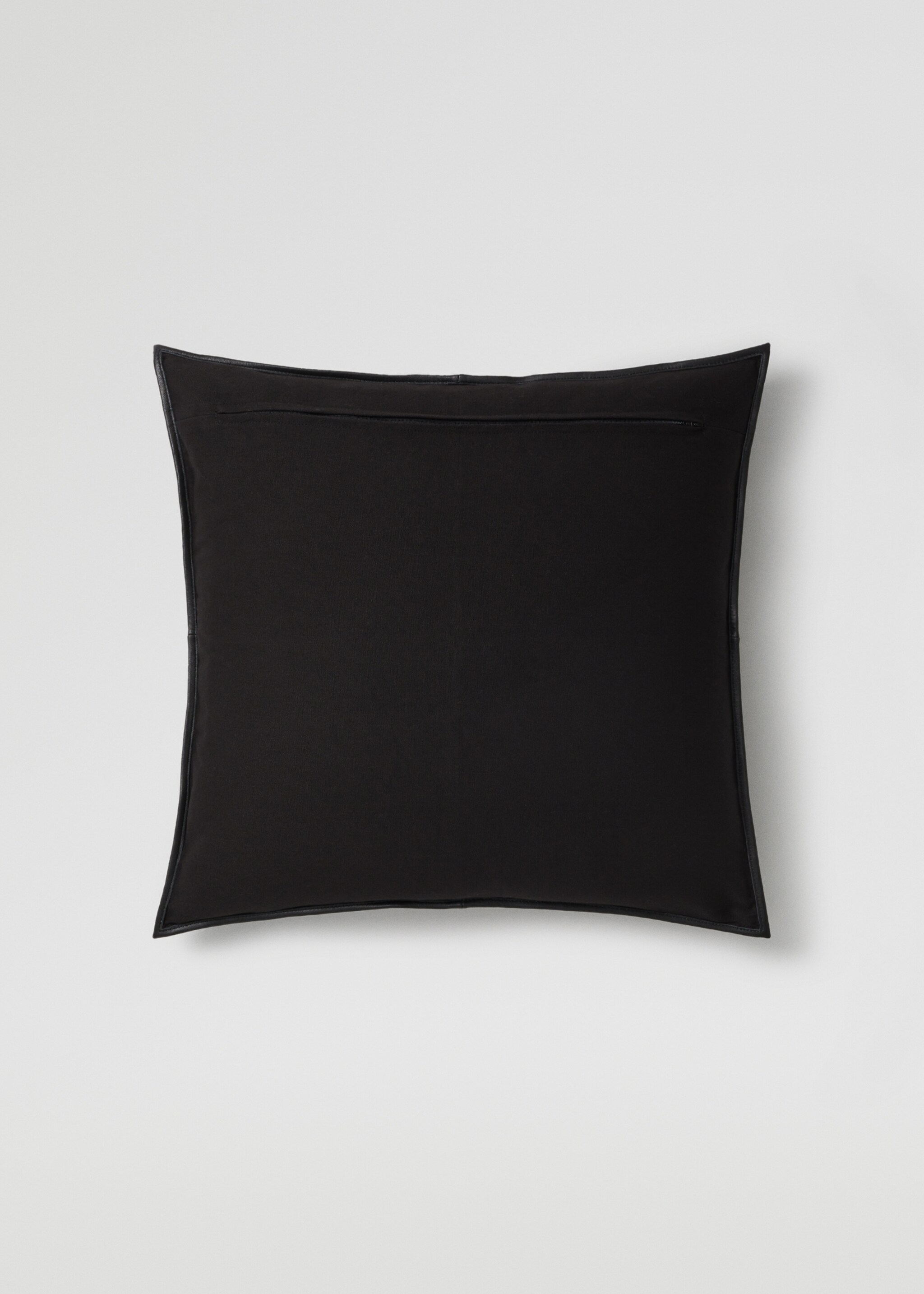 Housse de coussin cuir combiné 60x60 cm - Verso de l’article, Noir. Ref: 37115950-00.