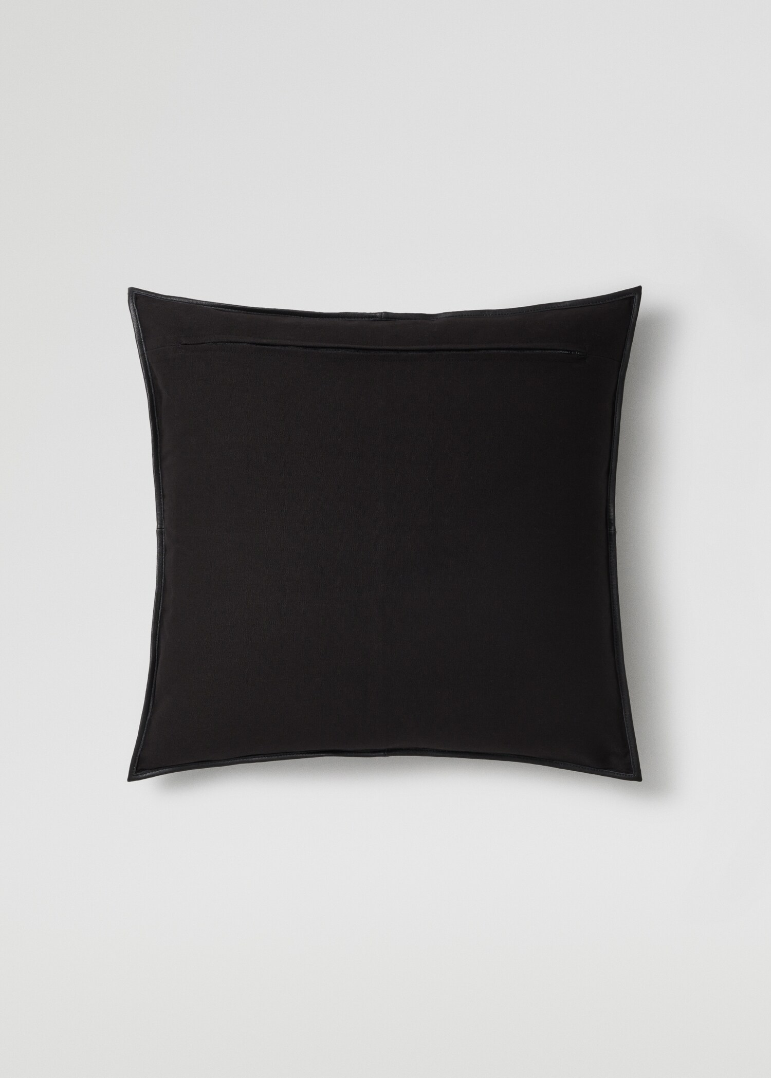Funda de cojín piel combinada 60x60cm - Reverso del artículo