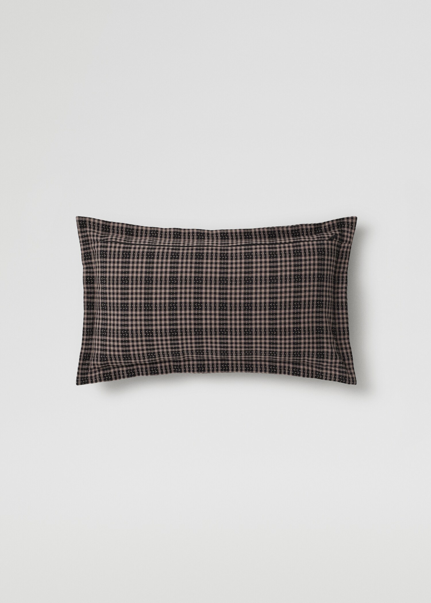 Checked 100% cotton cushion case 30x50cm - Reverse of the article