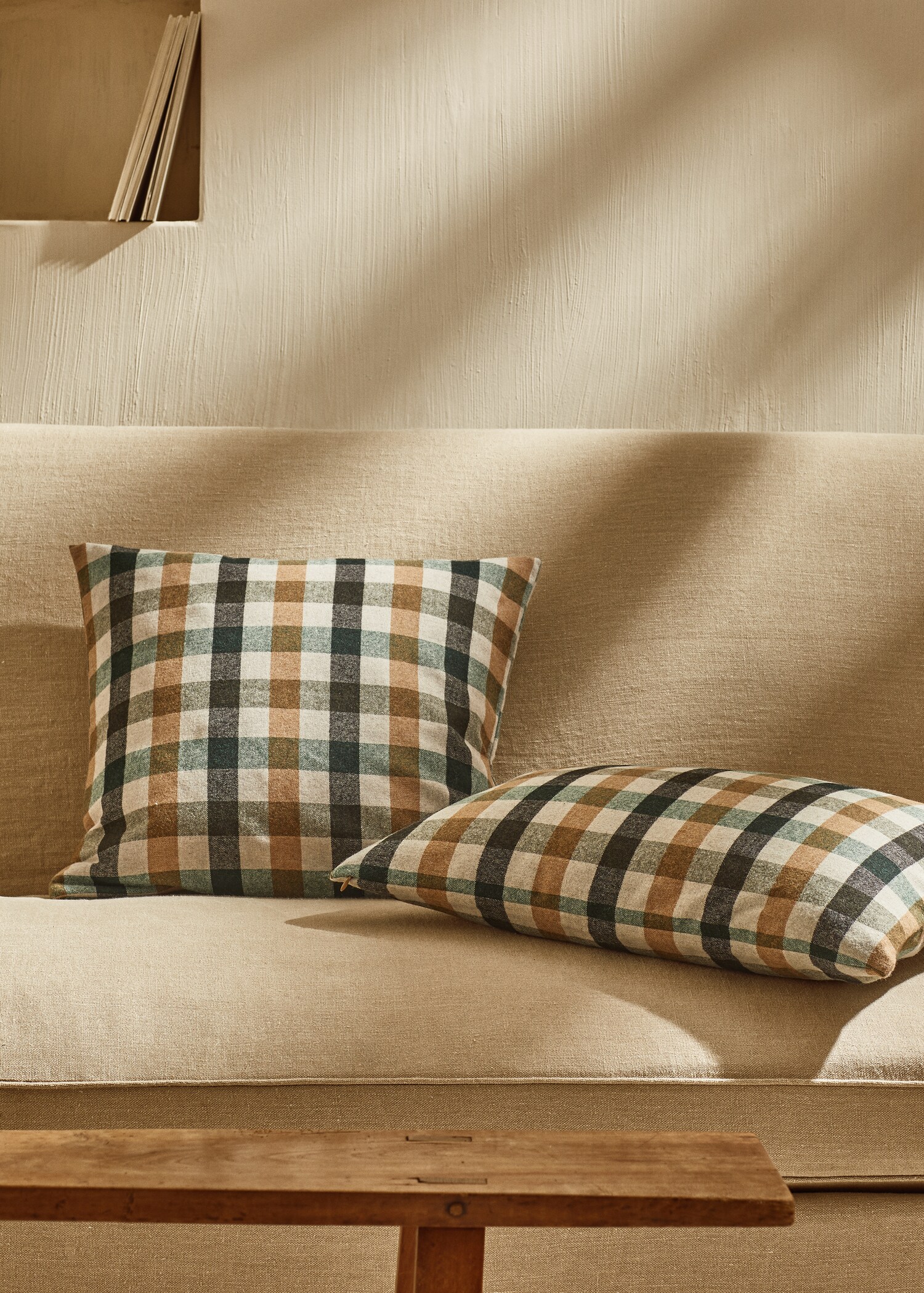 Checked wool cushion cover 50X50cm - Details of the article 8