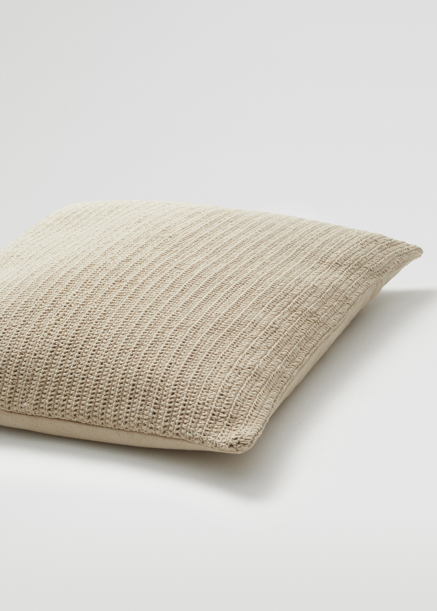 Textured cotton cushion case 60X60cm - Details of the article 3