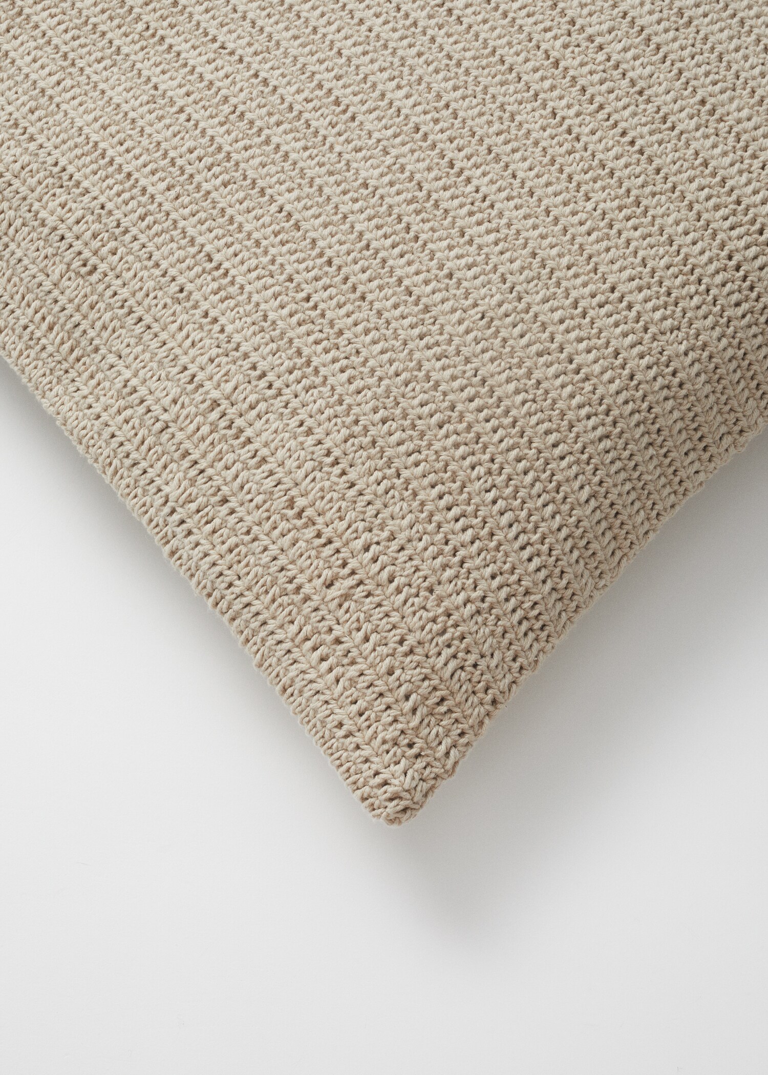 Textured cotton cushion case 60X60cm - Details of the article 4