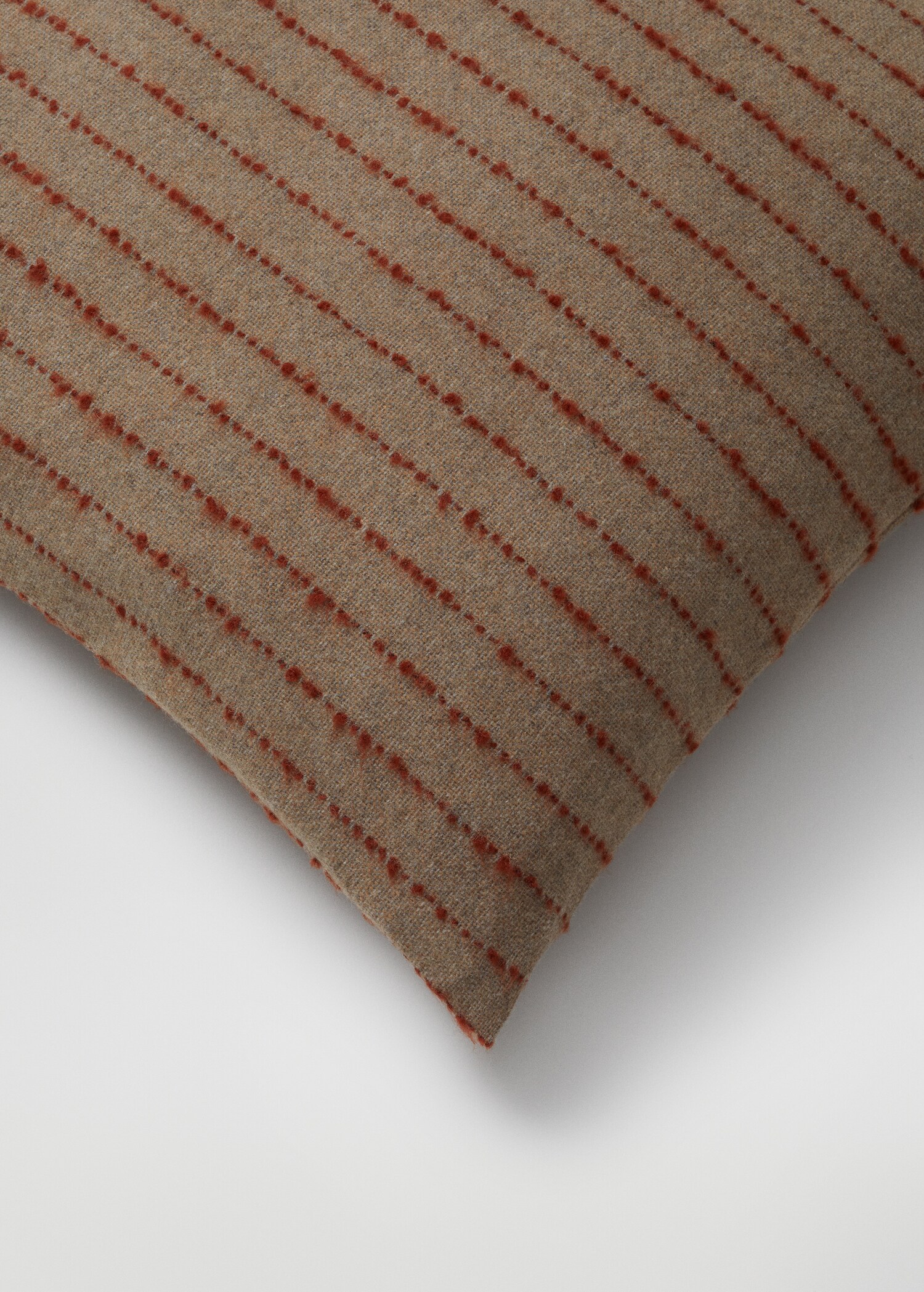 Wool cushion cover 45x45cm - Details of the article 3