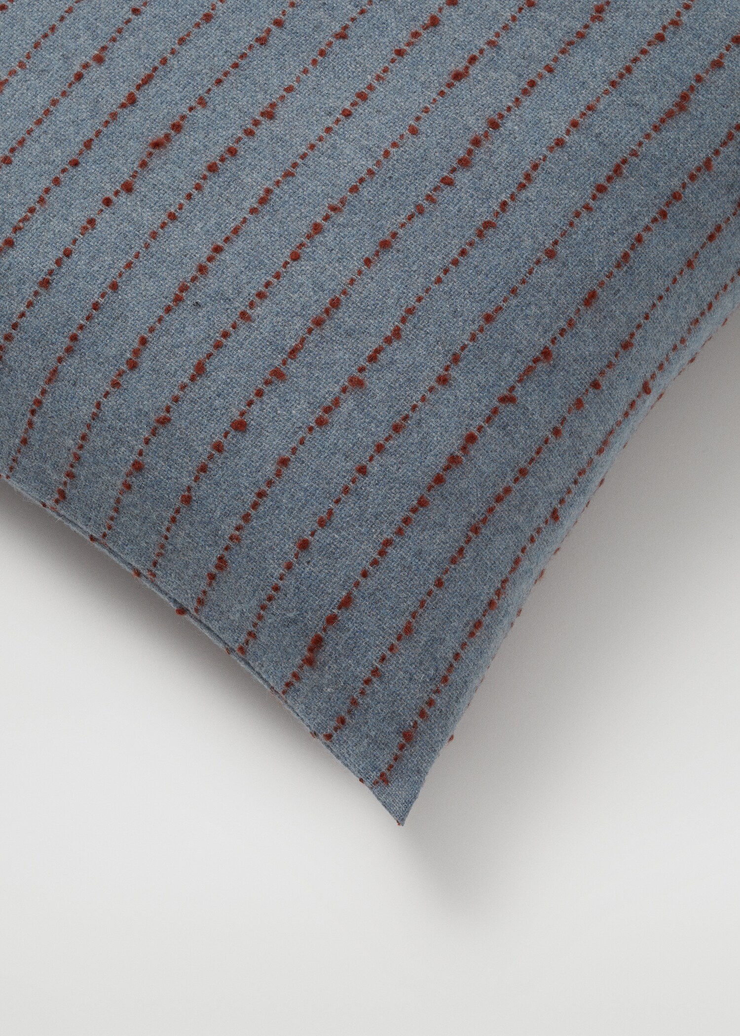 Wool cushion cover 45x45cm - Details of the article 3