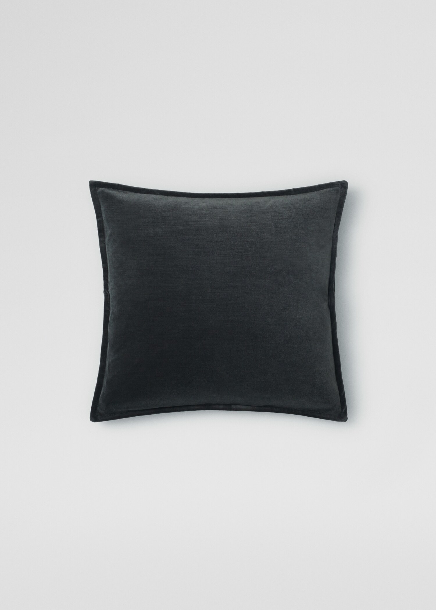 Kissenhülle aus Samt 50 x 50 cm - Artikel ohne Model