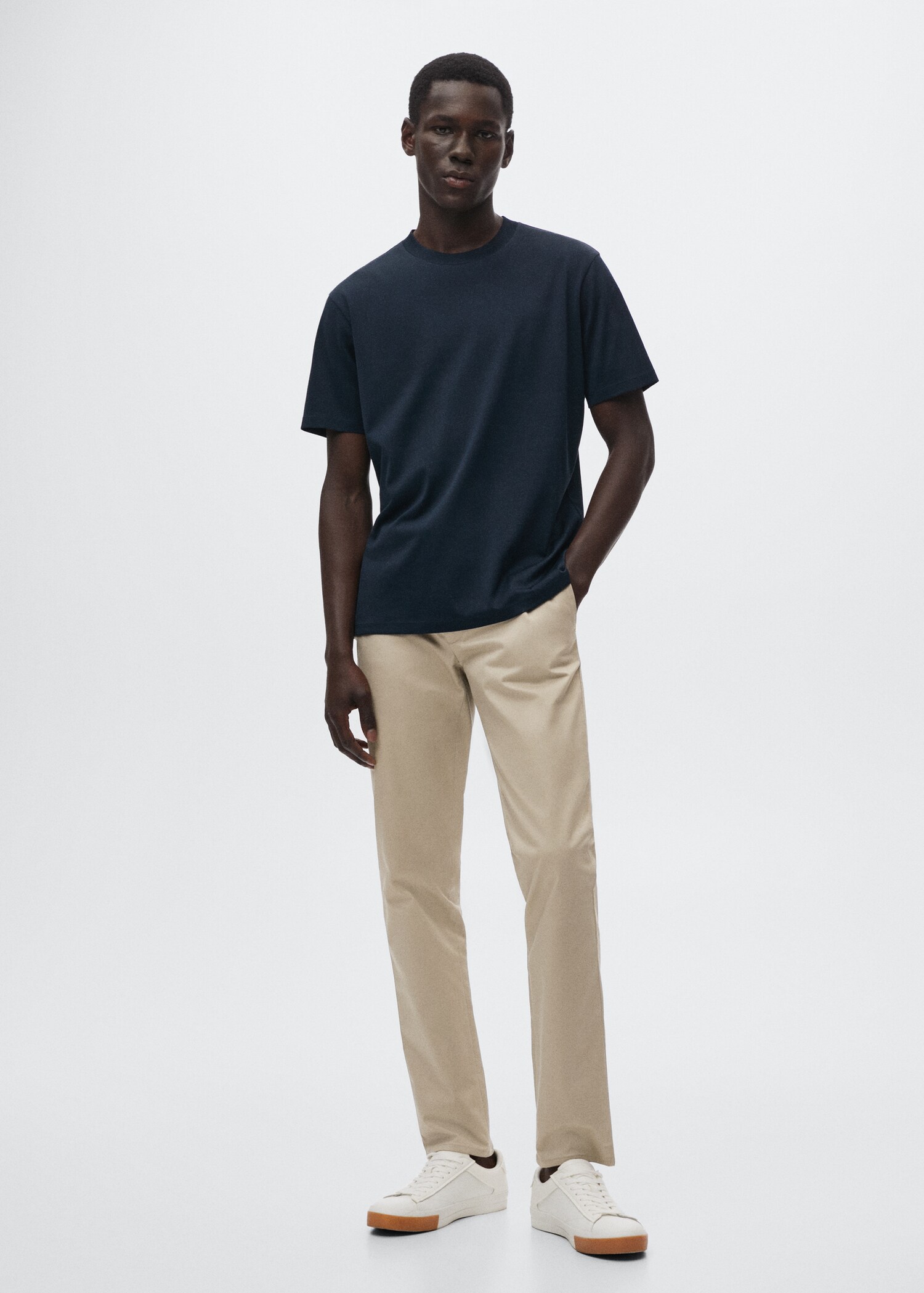 Slim fit chino trousers - General plane