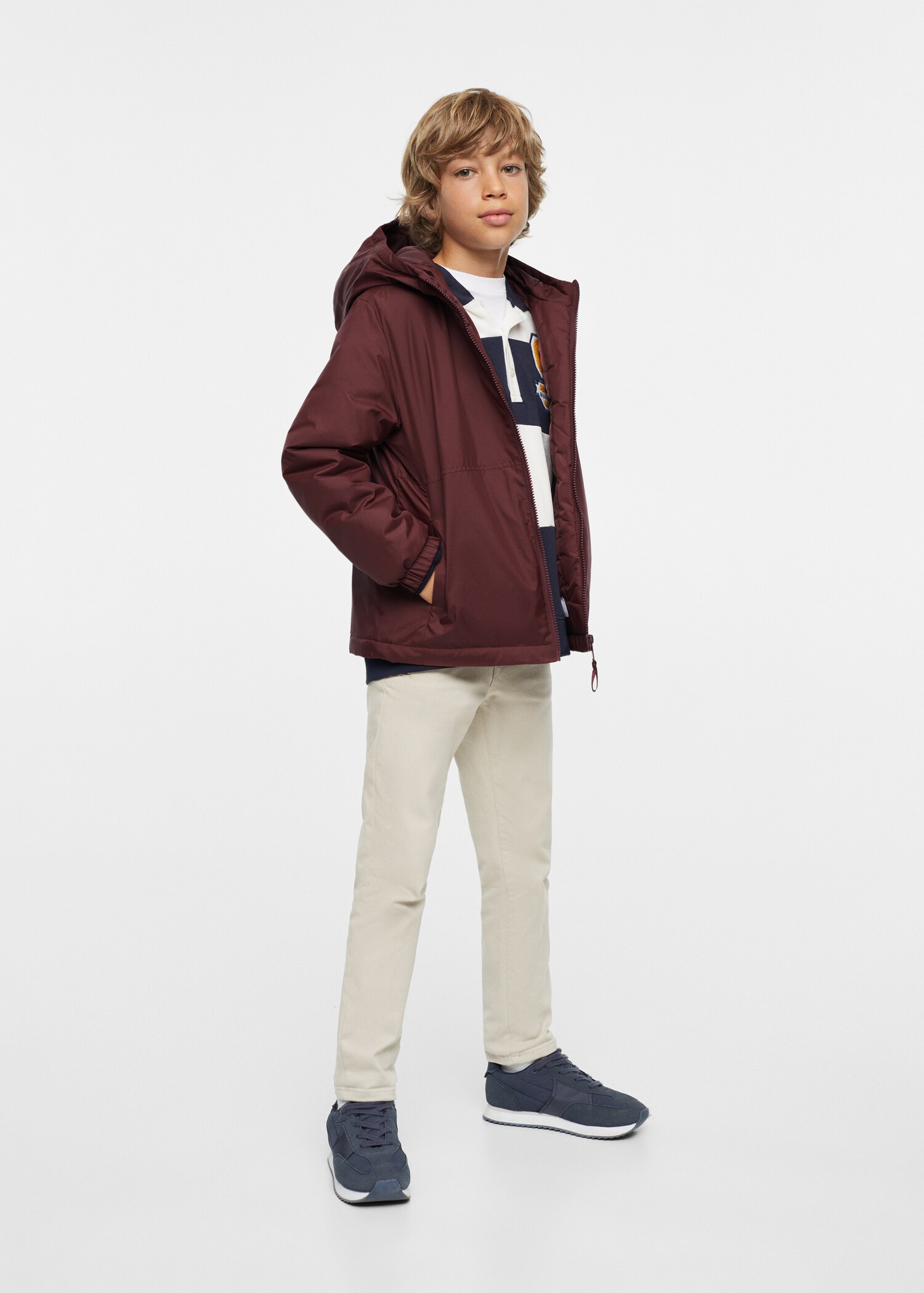 Hooded coat - General plane