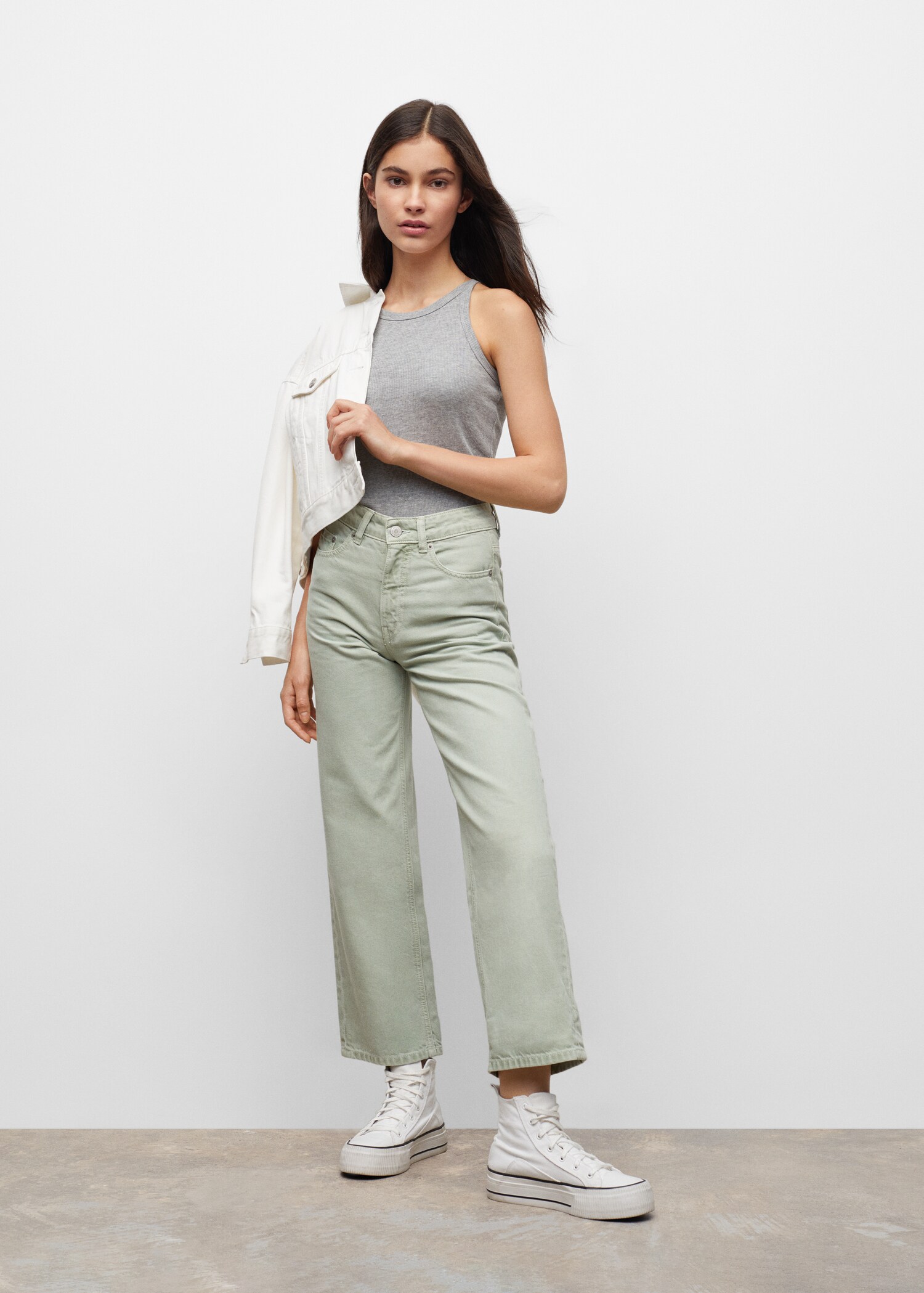 Cotton crop top - General plane