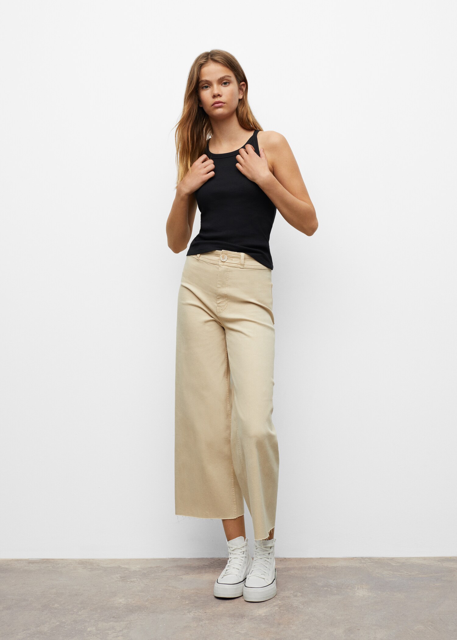 Cotton crop top - General plane