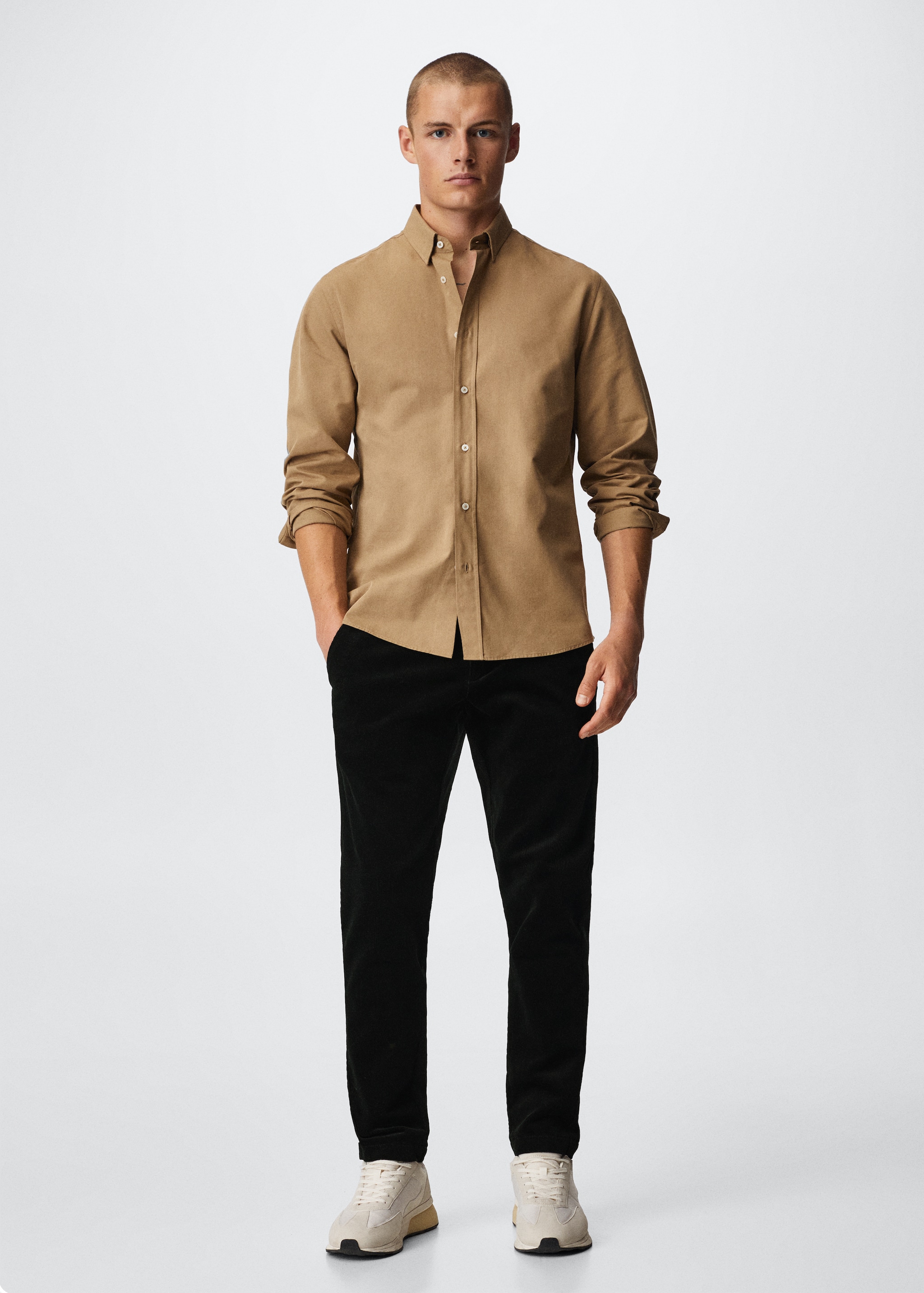 Tapered cropped corduroy trousers - General plane