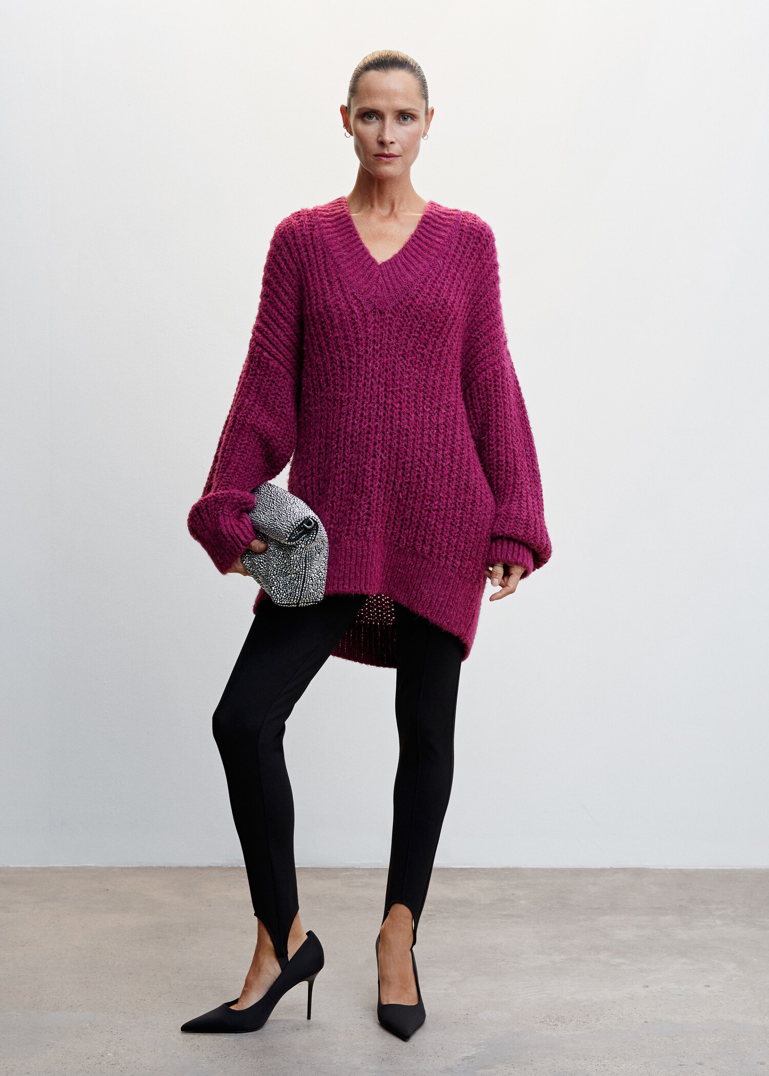 Oversized-Pullover mit V-Ausschnitt - Damen | MANGO OUTLET 