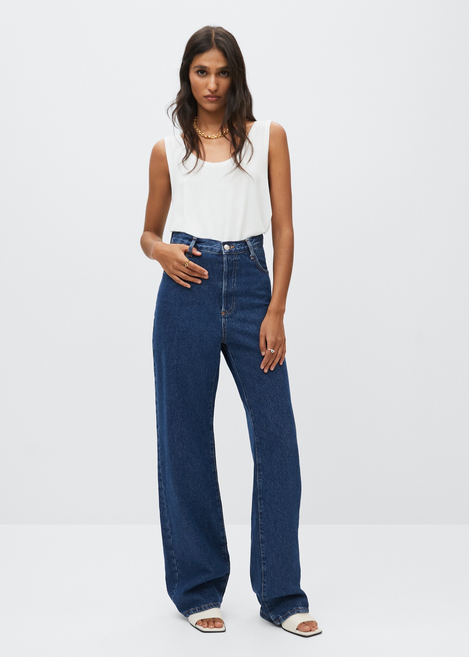 Flowy strap top - General plane