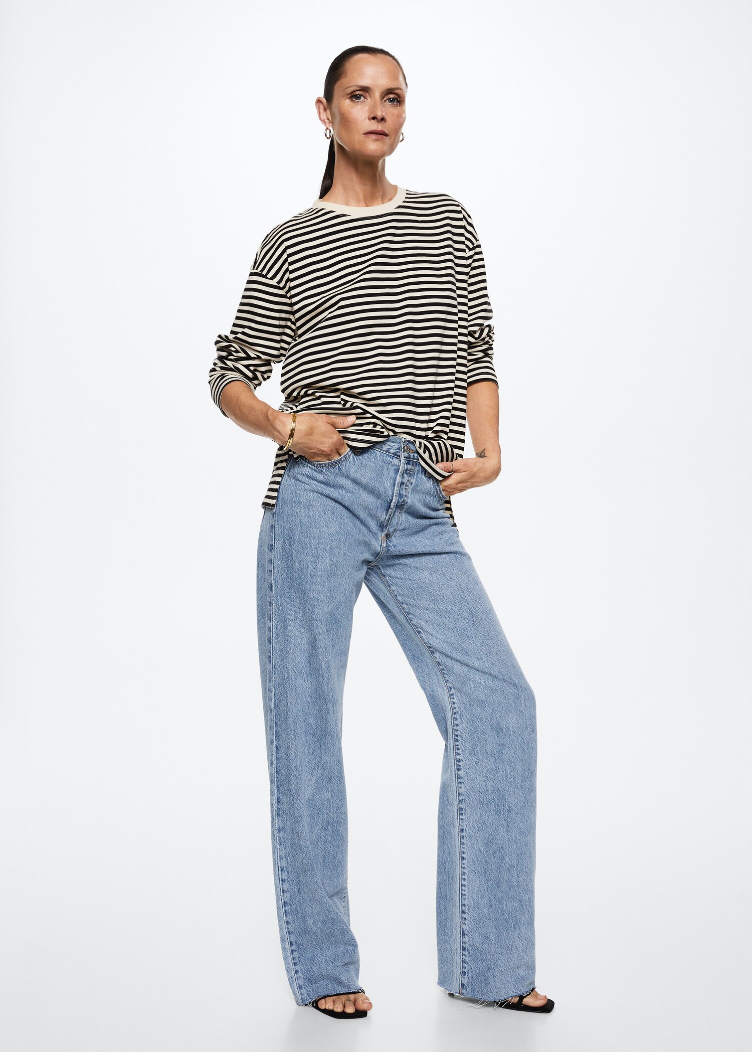 Jeans wideleg tiro alto - Plano general