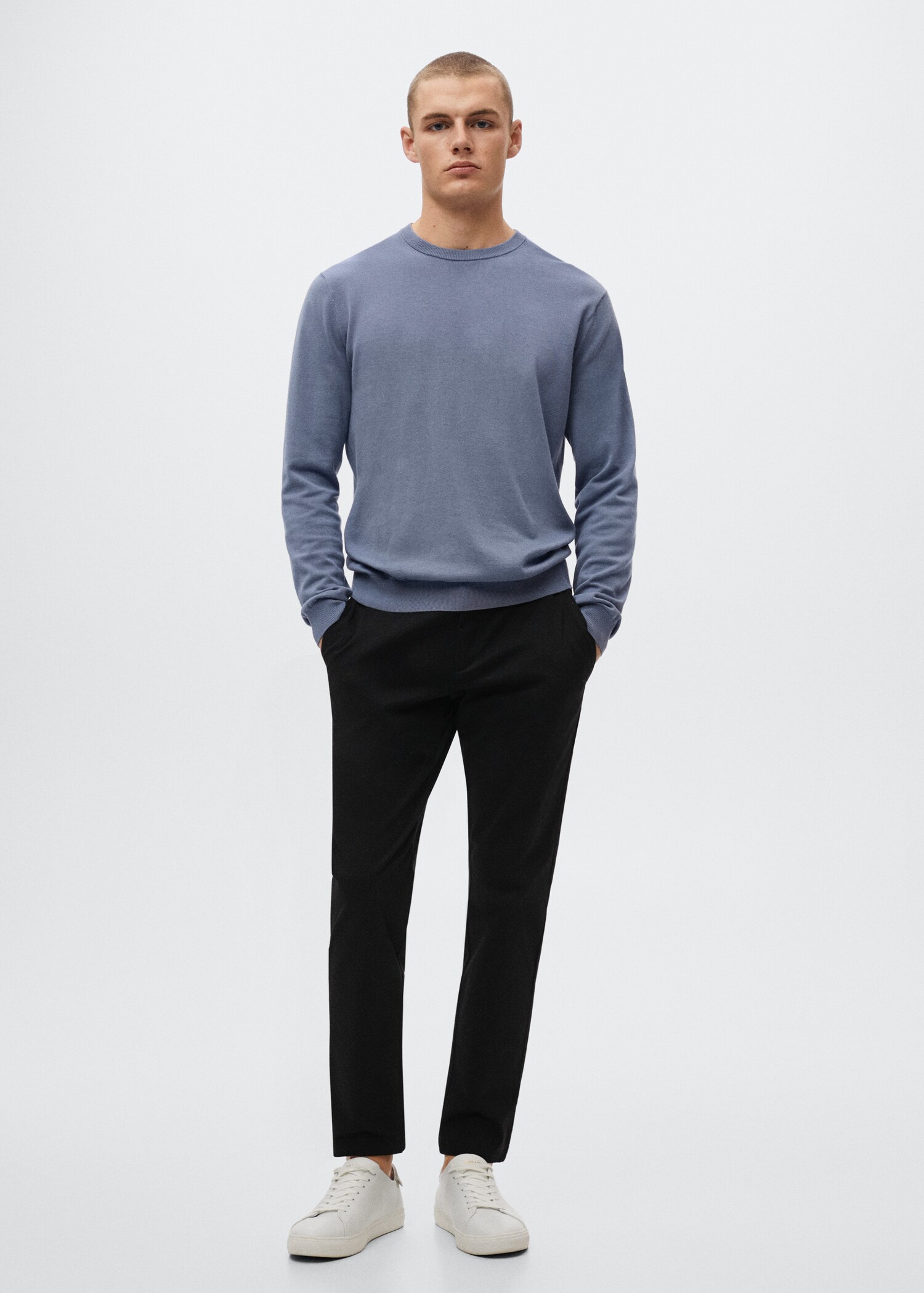 Fine-knit cotton sweater - General plane