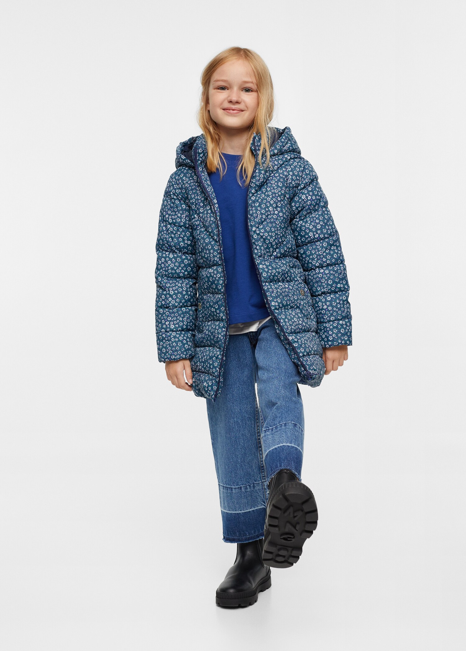 Quilted long coat - General plane