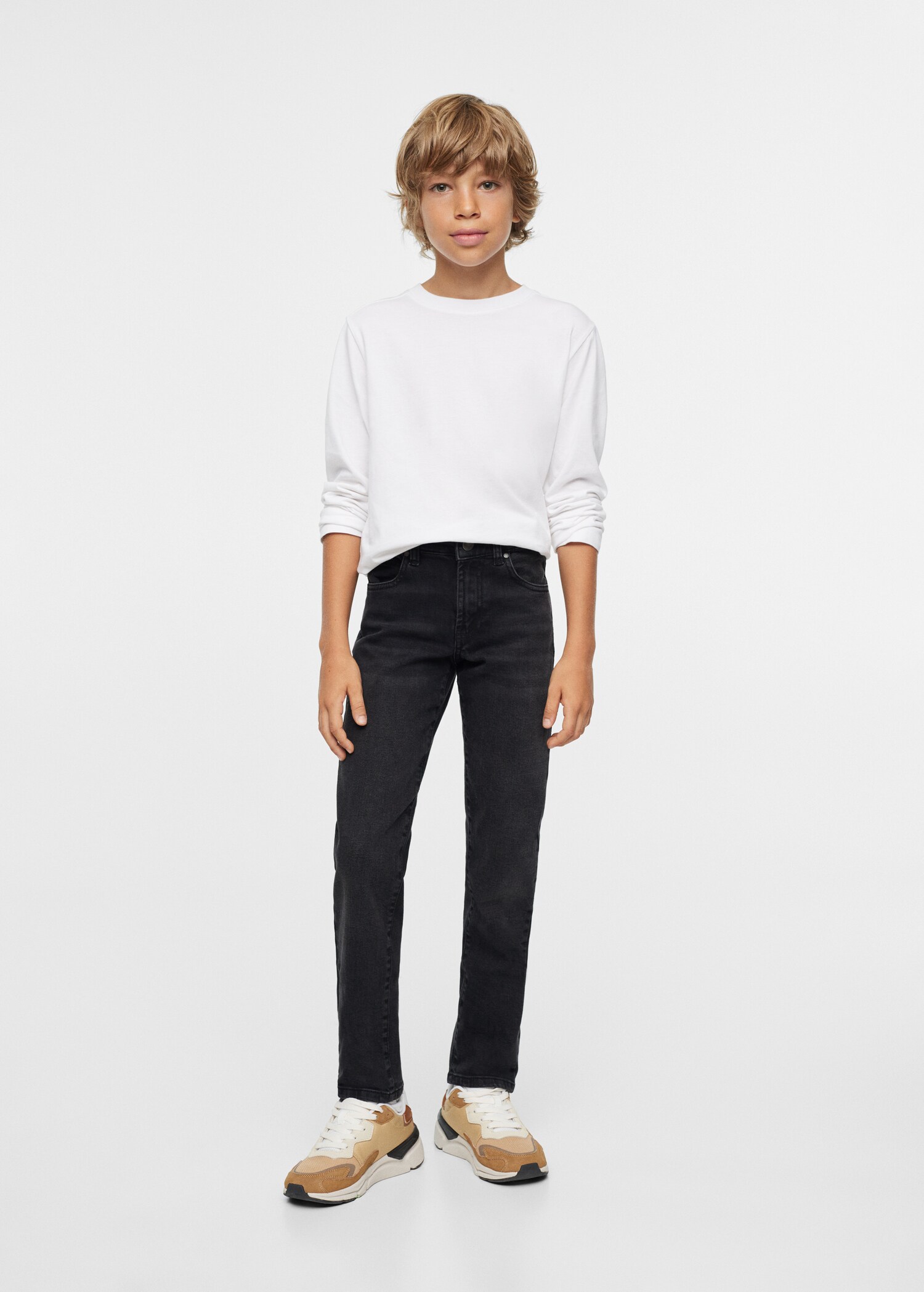 Slim-fit jeans - General plane