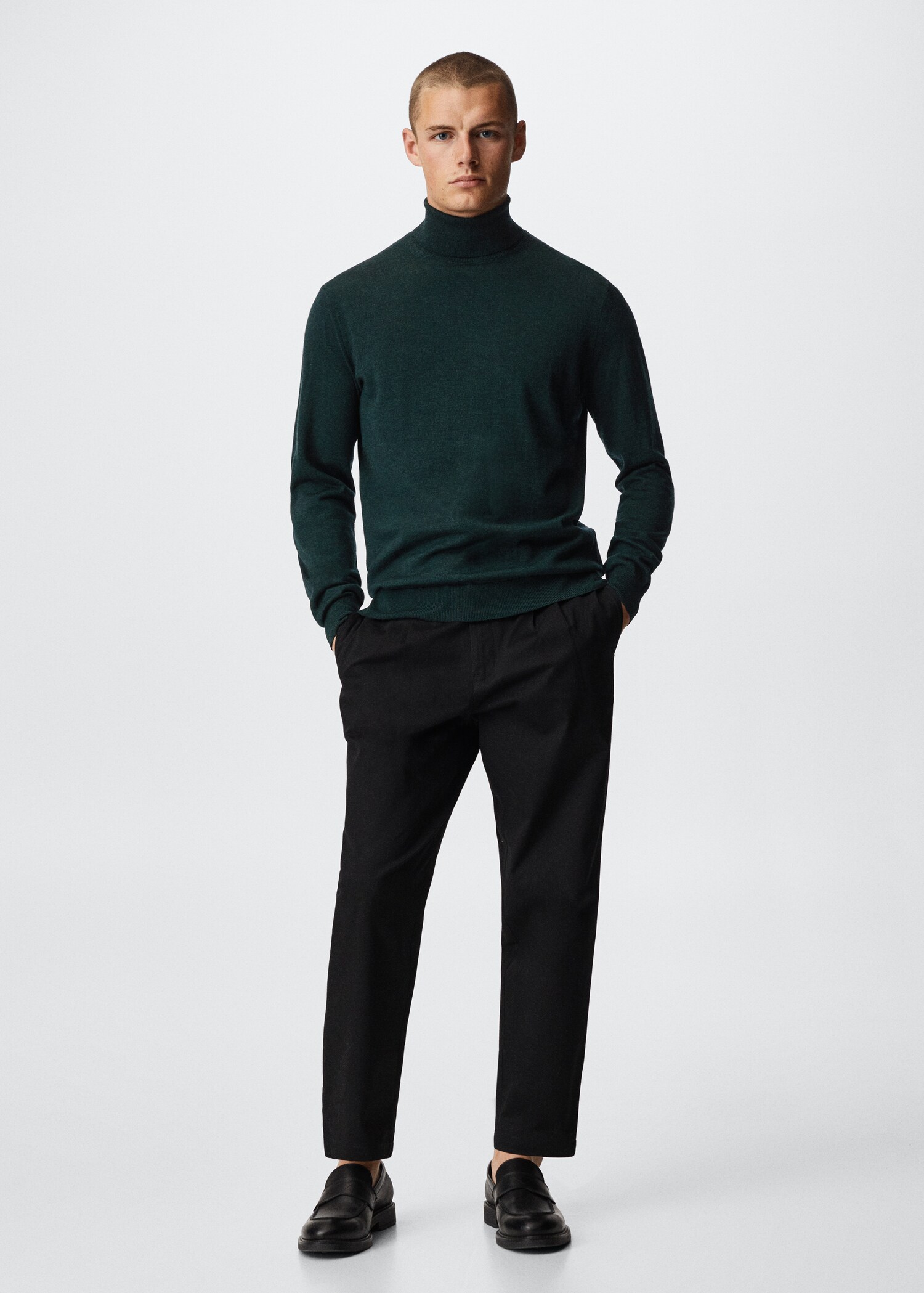 Turtleneck wool sweater - General plane