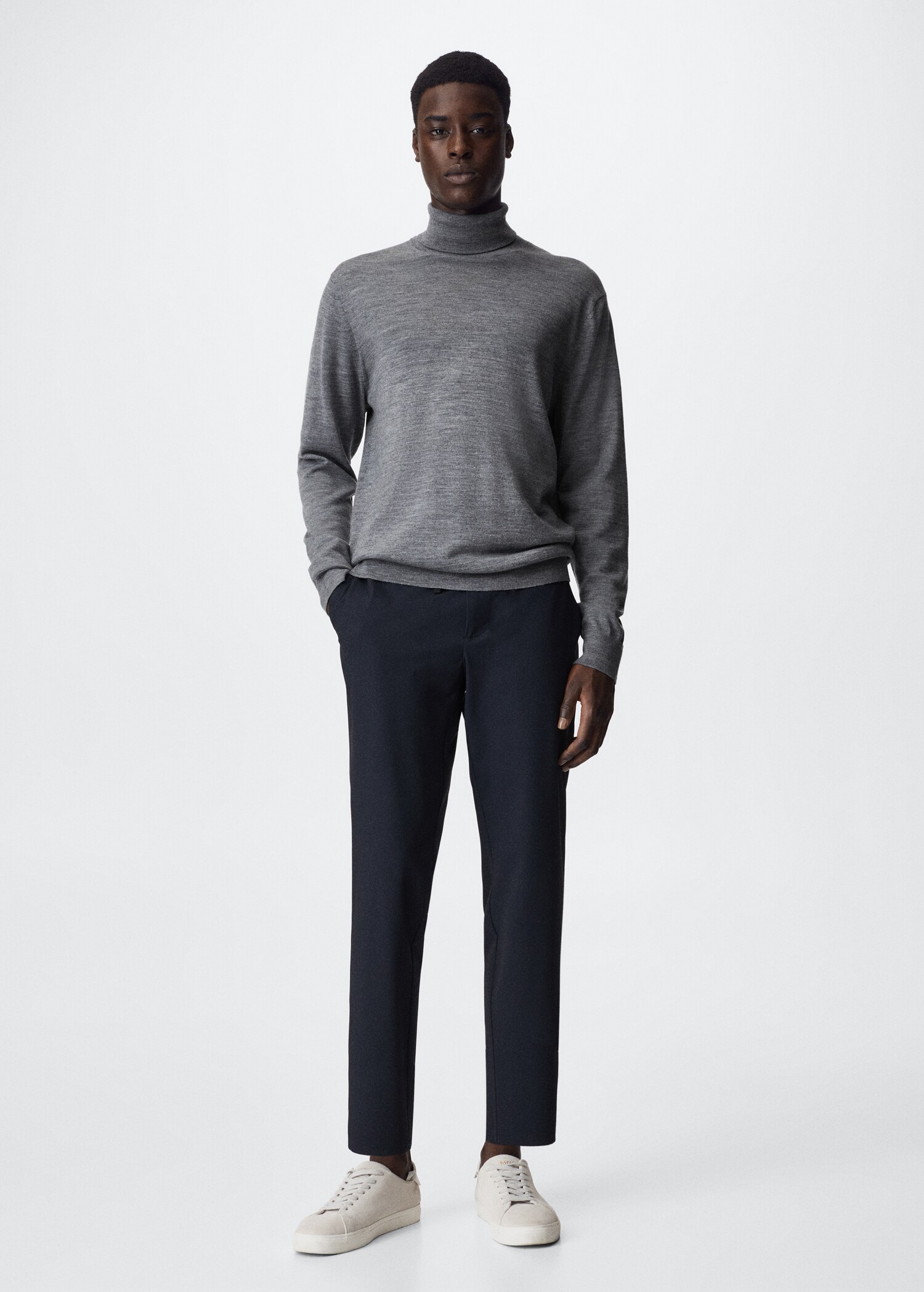 Turtleneck wool sweater - General plane