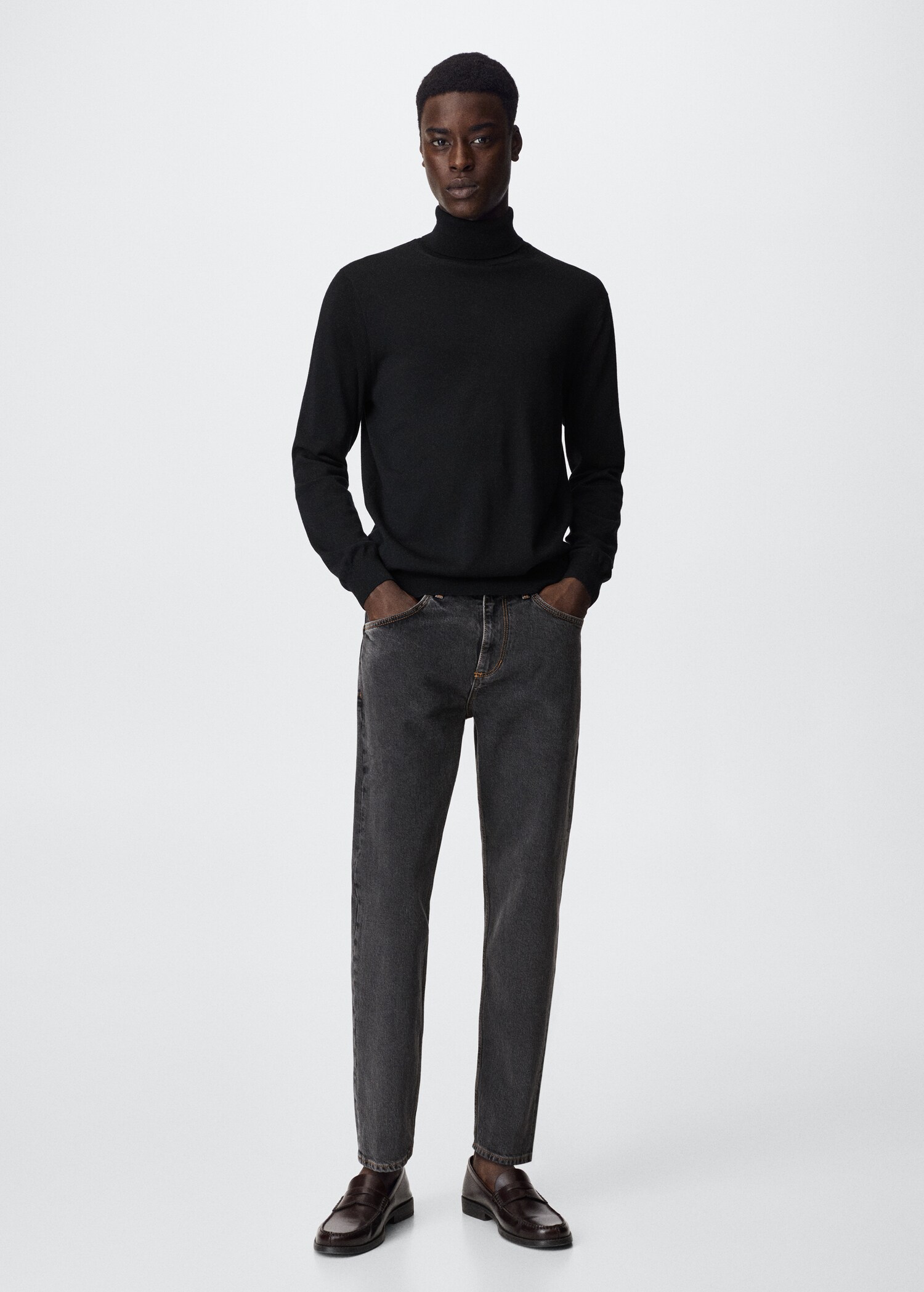 Turtleneck wool sweater - General plane