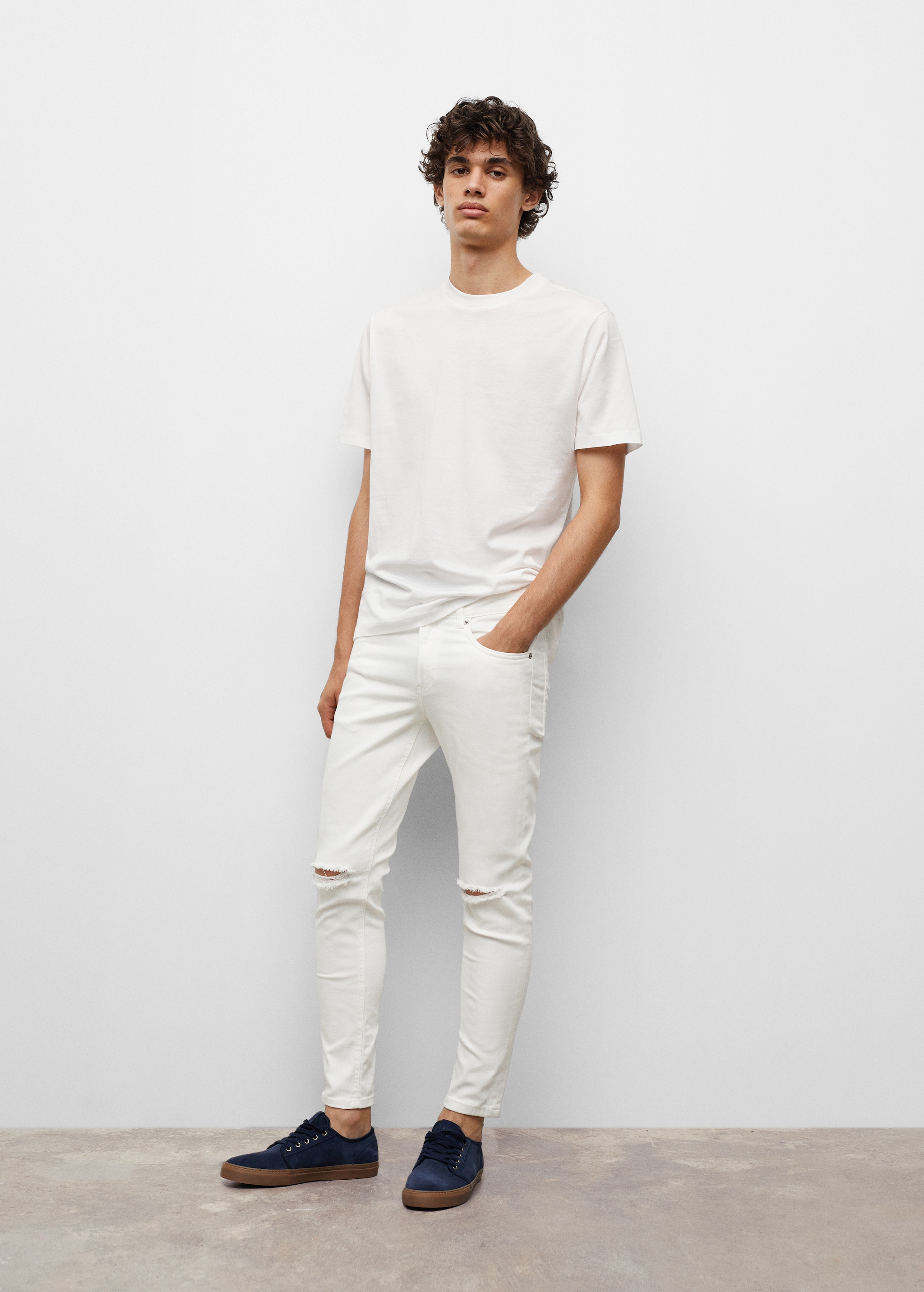 Ripped details skinny-fit jeans - General plane
