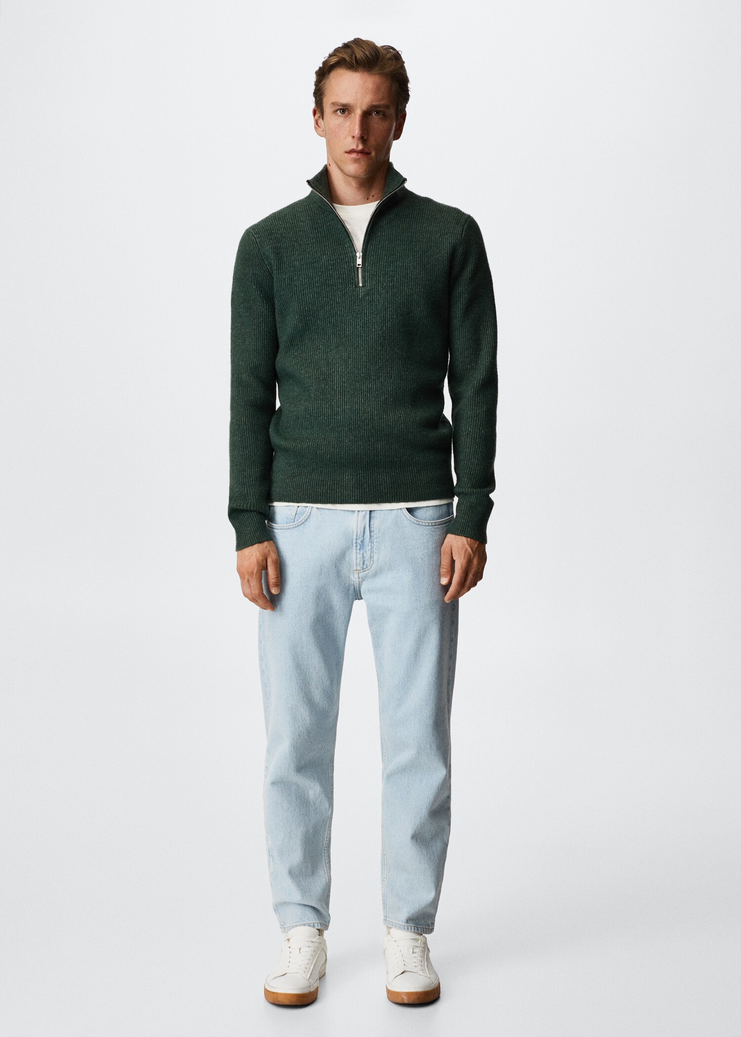 Zipped high collar sweater - General plane