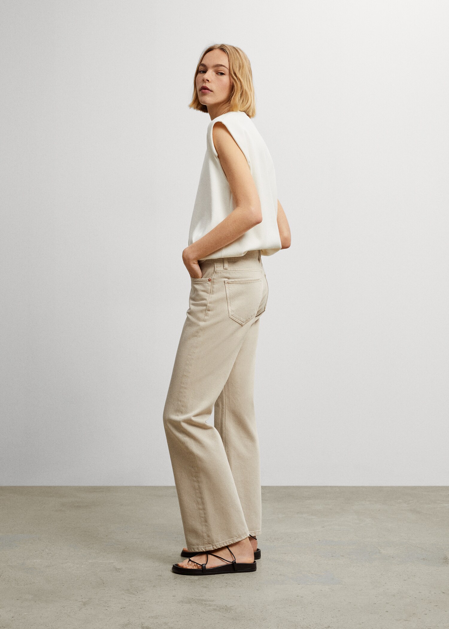 Flared jeans - General plane