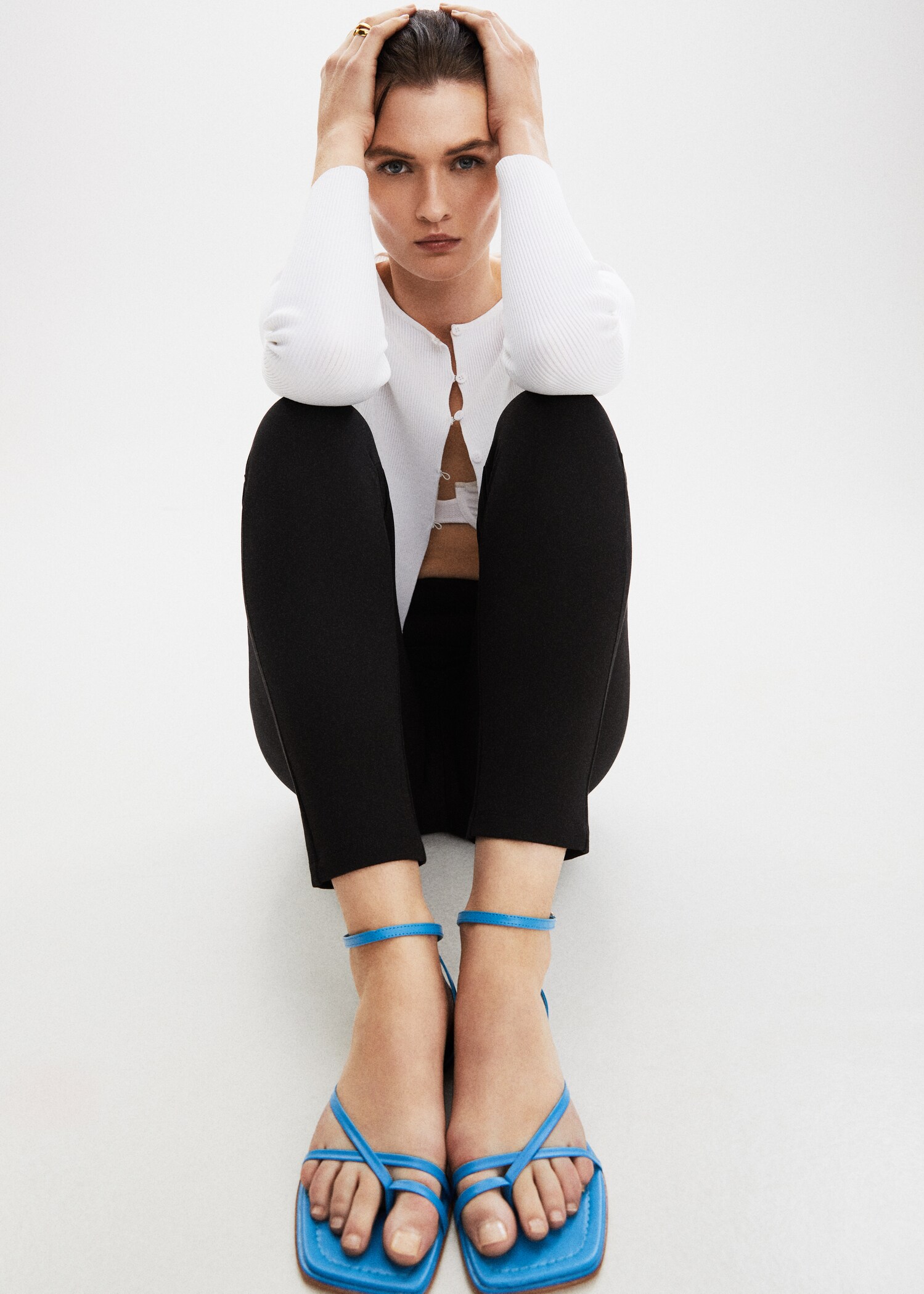 Decorative strap sandals - General plane