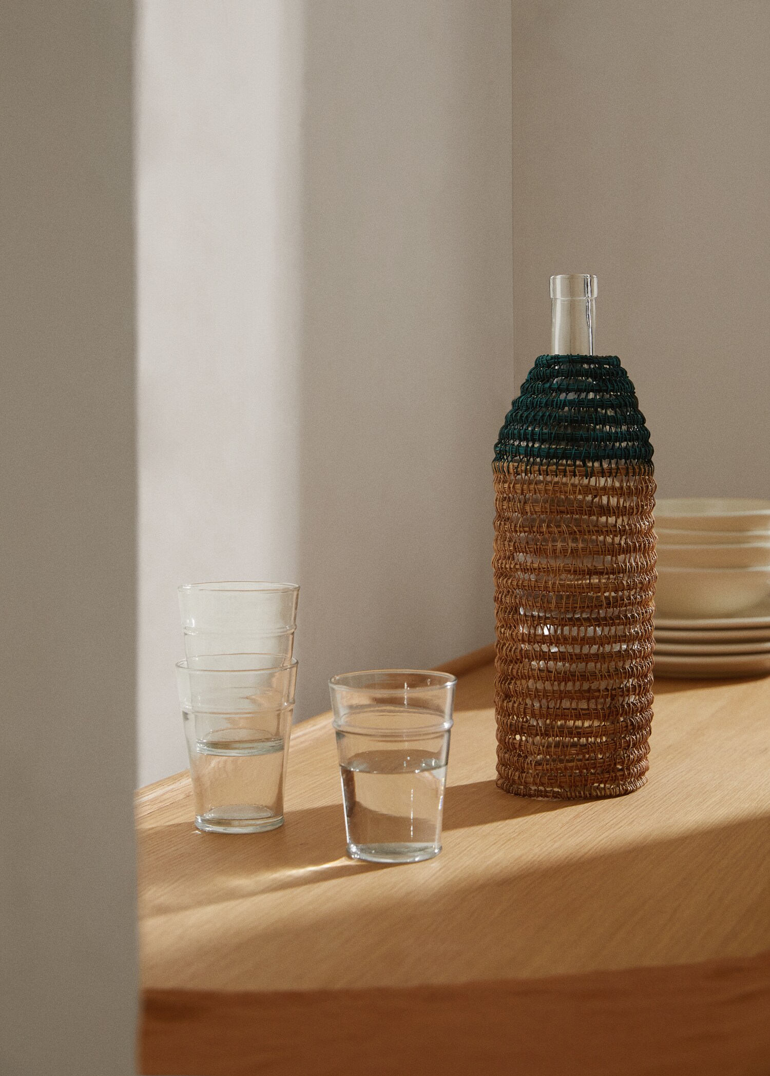 Natural fibre bottle holder - General plane